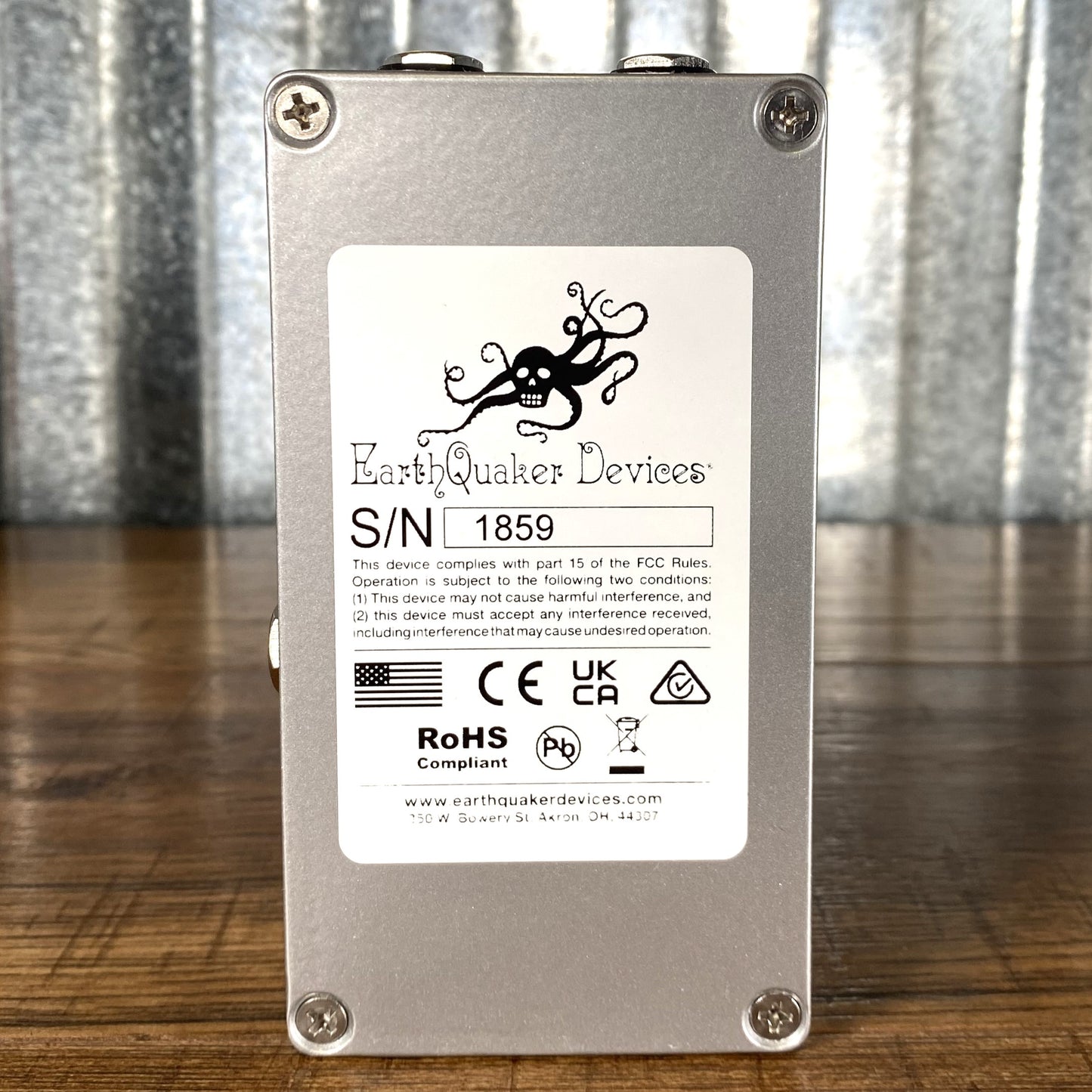 EarthQuaker Devices EQD Time Shadows V2 Subharmonic Delay Resonator Guitar Effect Pedal