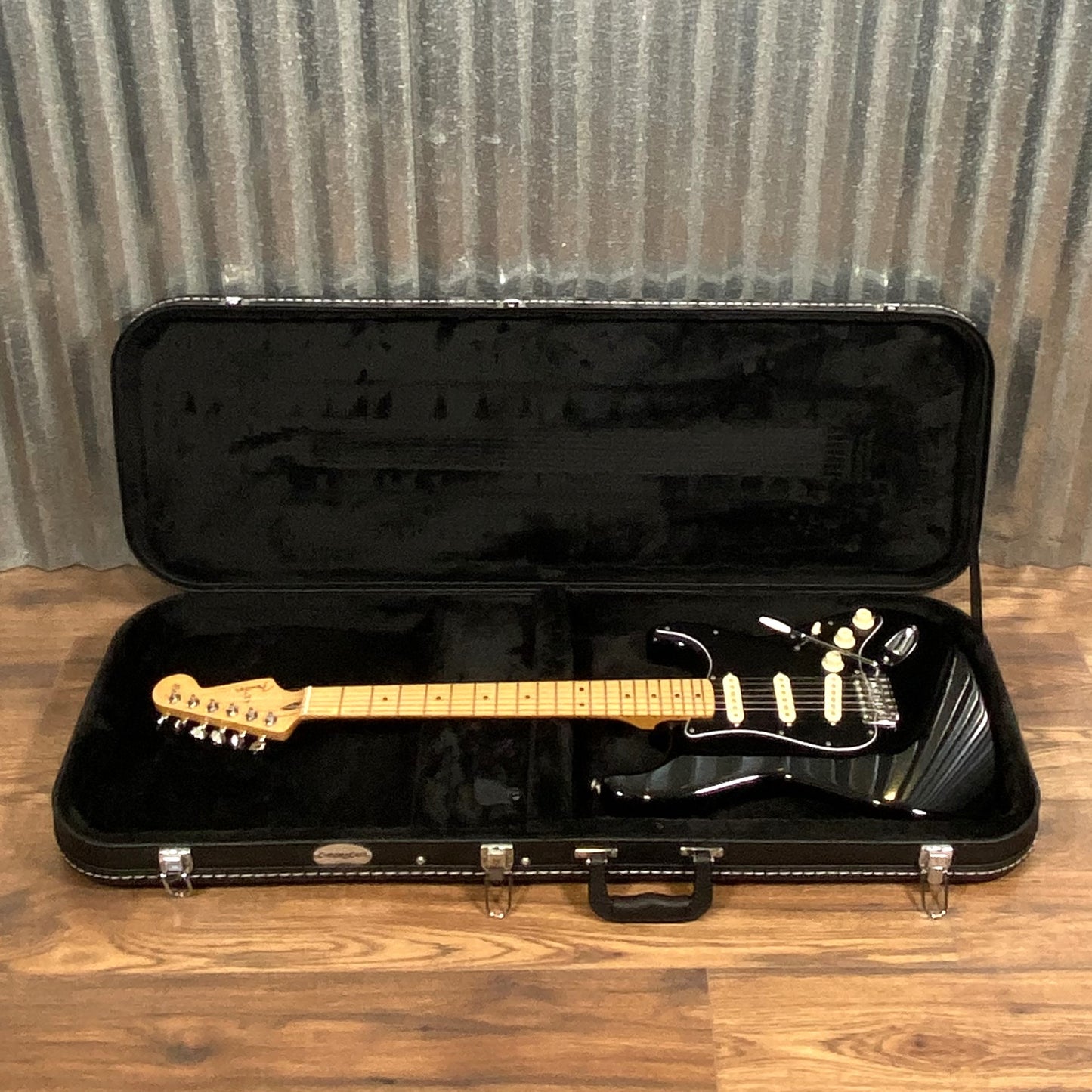 Fender FSR Standard Stratocaster Special Edition Black Guitar & Case 2018 #6533 Used