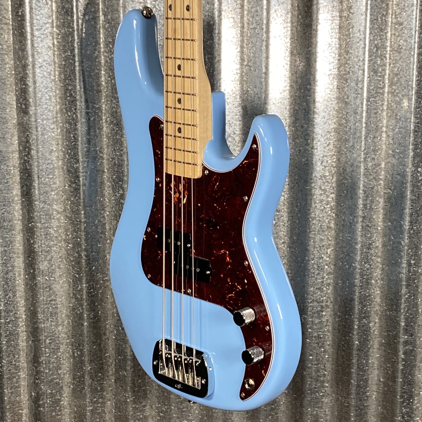 G&L USA LB-100 Himalayan Blue 4 String Bass & Bag LB100 #2033 Used