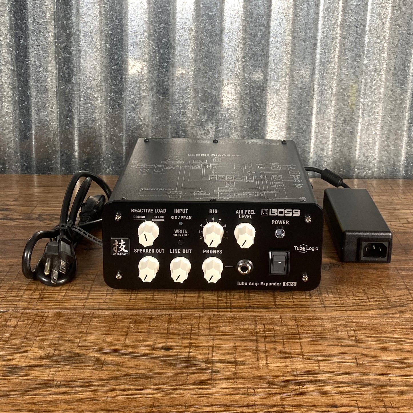 Boss W-TAE Core Waza Tube Amp Expander Core Amplifier Head Reactive Load Box