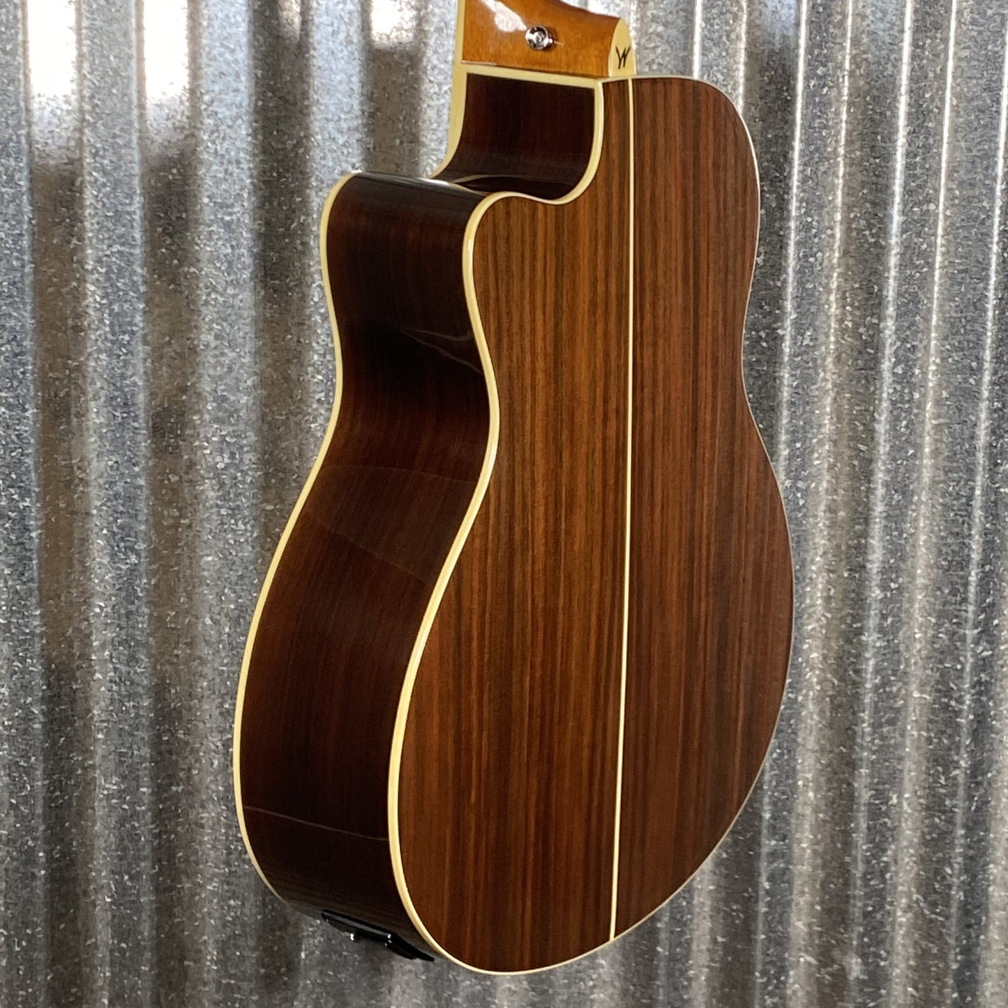 Washburn AG20CEK Cutaway Acoustic Electric Guitar Natural & Case #0125 Used
