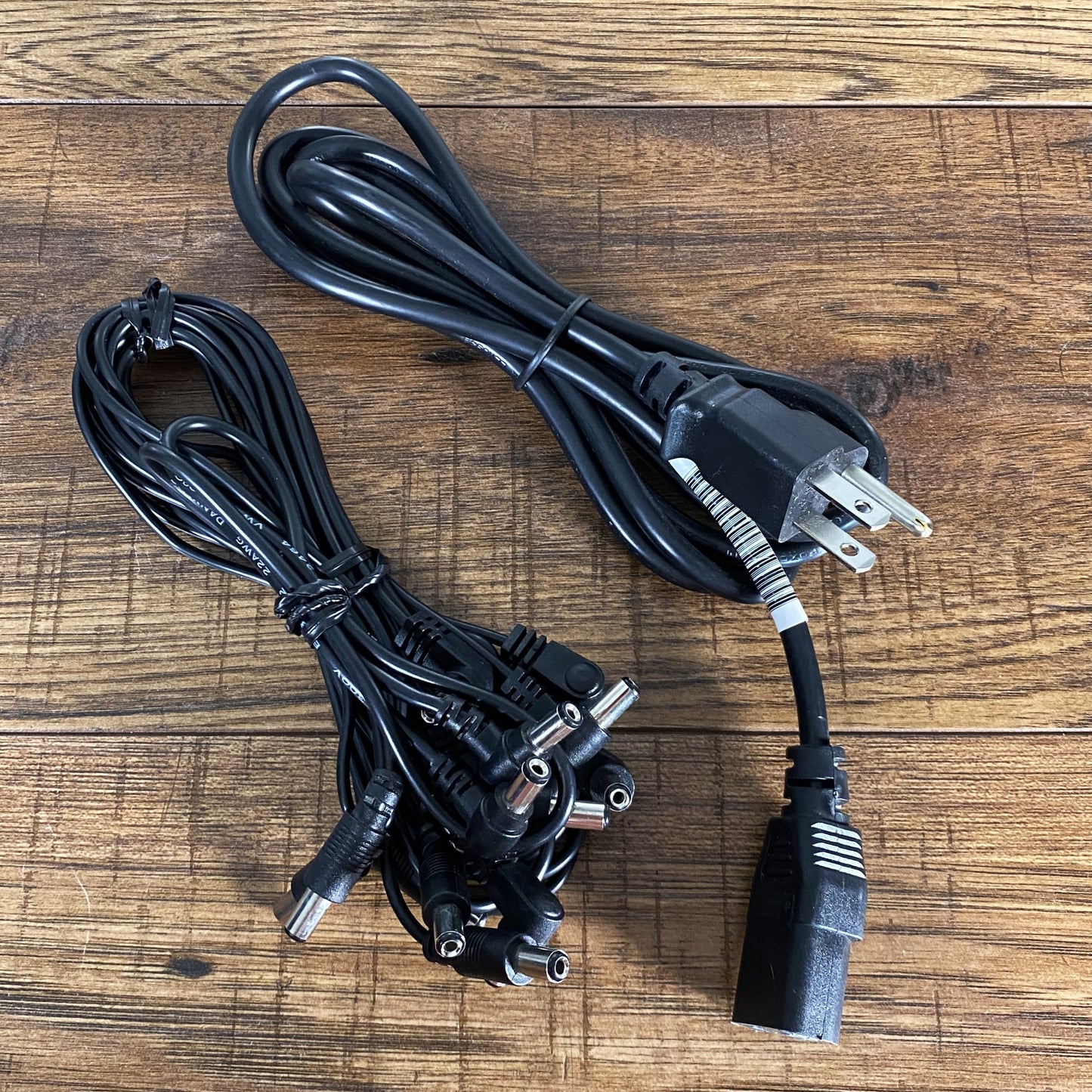 BBE Supa Charger Isolated High Performance Universal Effect Pedal Power Supply & Cables Used