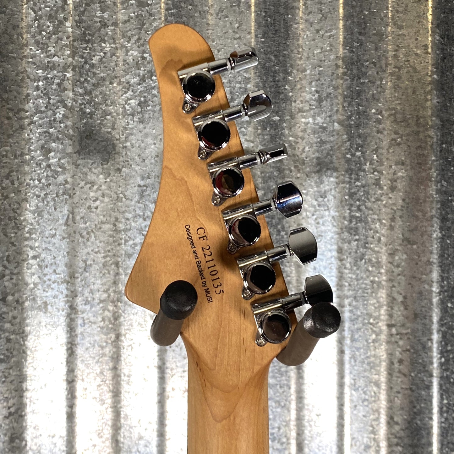 Musi Capricorn Fusion HSS Superstrat Pearl White Guitar #0135 Used