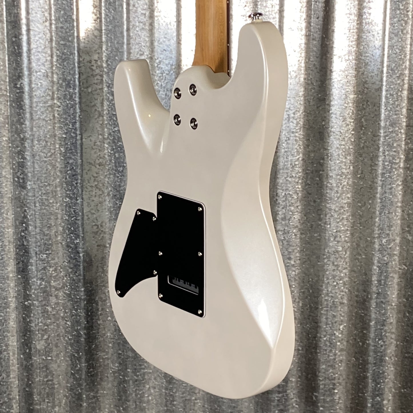 Musi Capricorn Fusion HSS Superstrat Pearl White Guitar #0135 Used