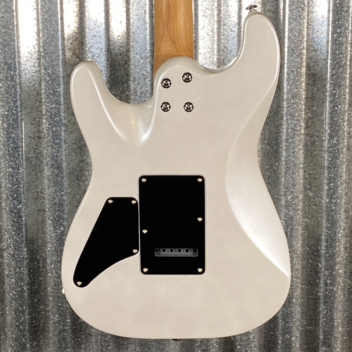 Musi Capricorn Fusion HSS Superstrat Pearl White Guitar #0135 Used