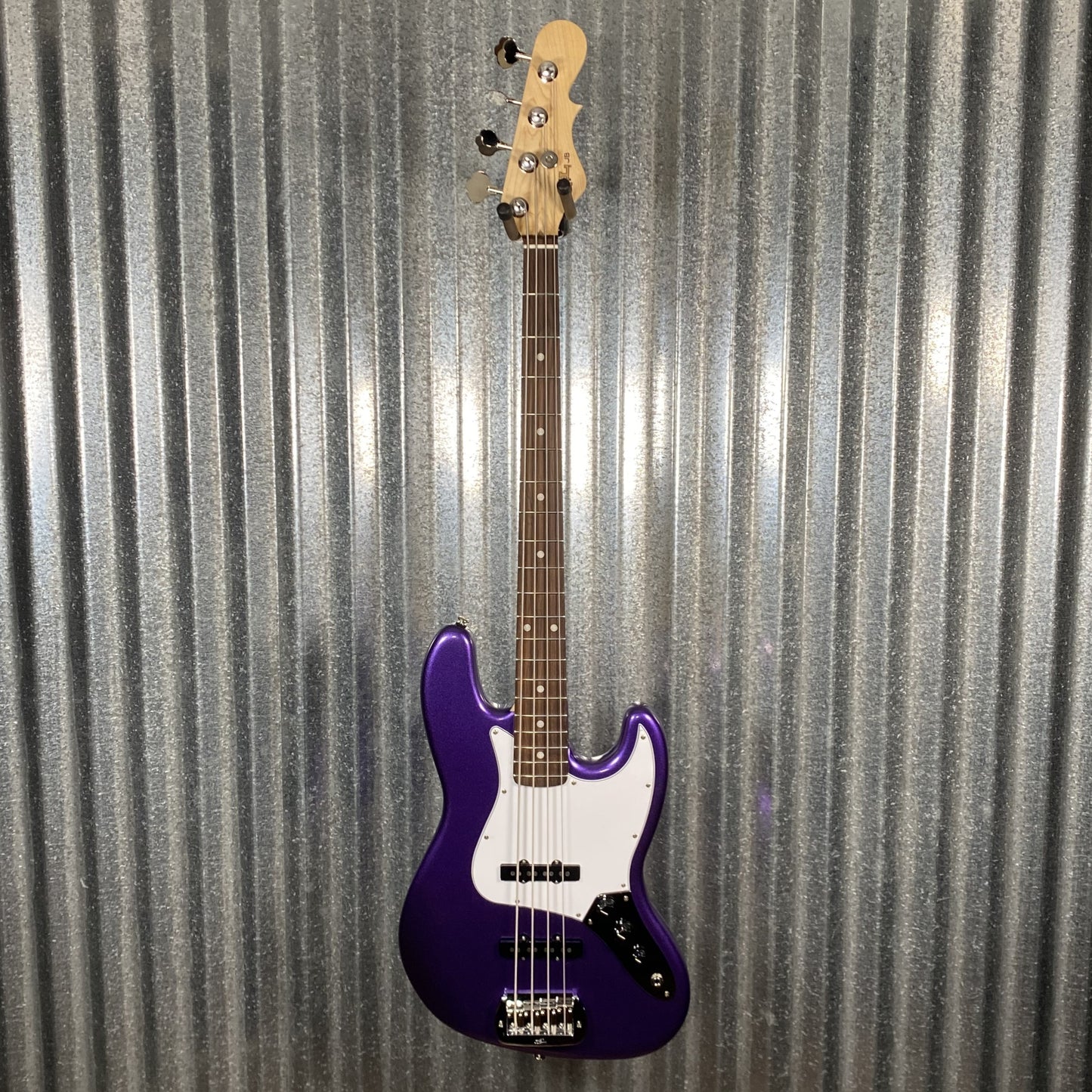 G&L USA JB 4 String Bass Royal Purple Metallic Empress & Bag #9150 Blem
