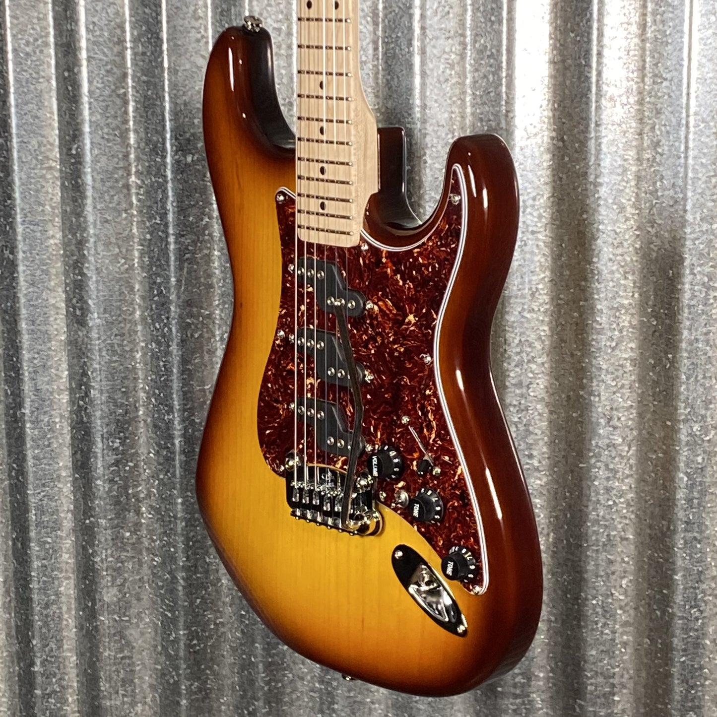 G&L USA Fullerton Deluxe Comanche Old School Tobacco Sunburst Guitar & Bag #2153 Used