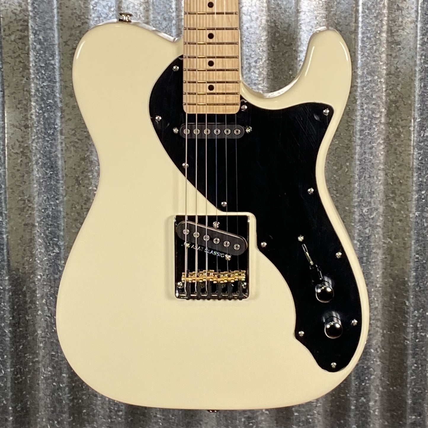 G&L USA Limited Edition ASAT Classic Thinline Semi Hollow Vintage White Guitar & Bag #7107 Used
