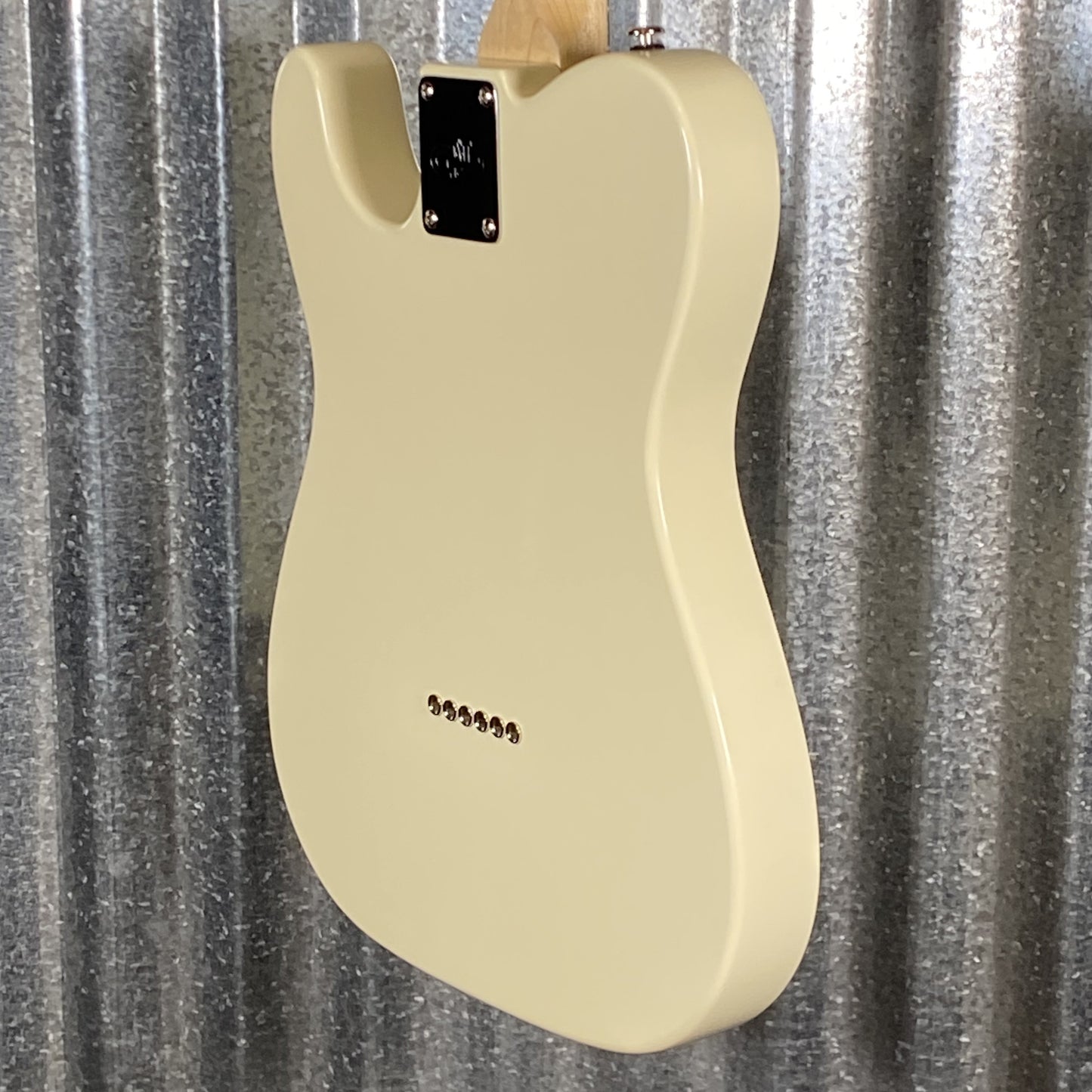 G&L USA Limited Edition ASAT Classic Thinline Semi Hollow Vintage White Guitar & Bag #7107 Used