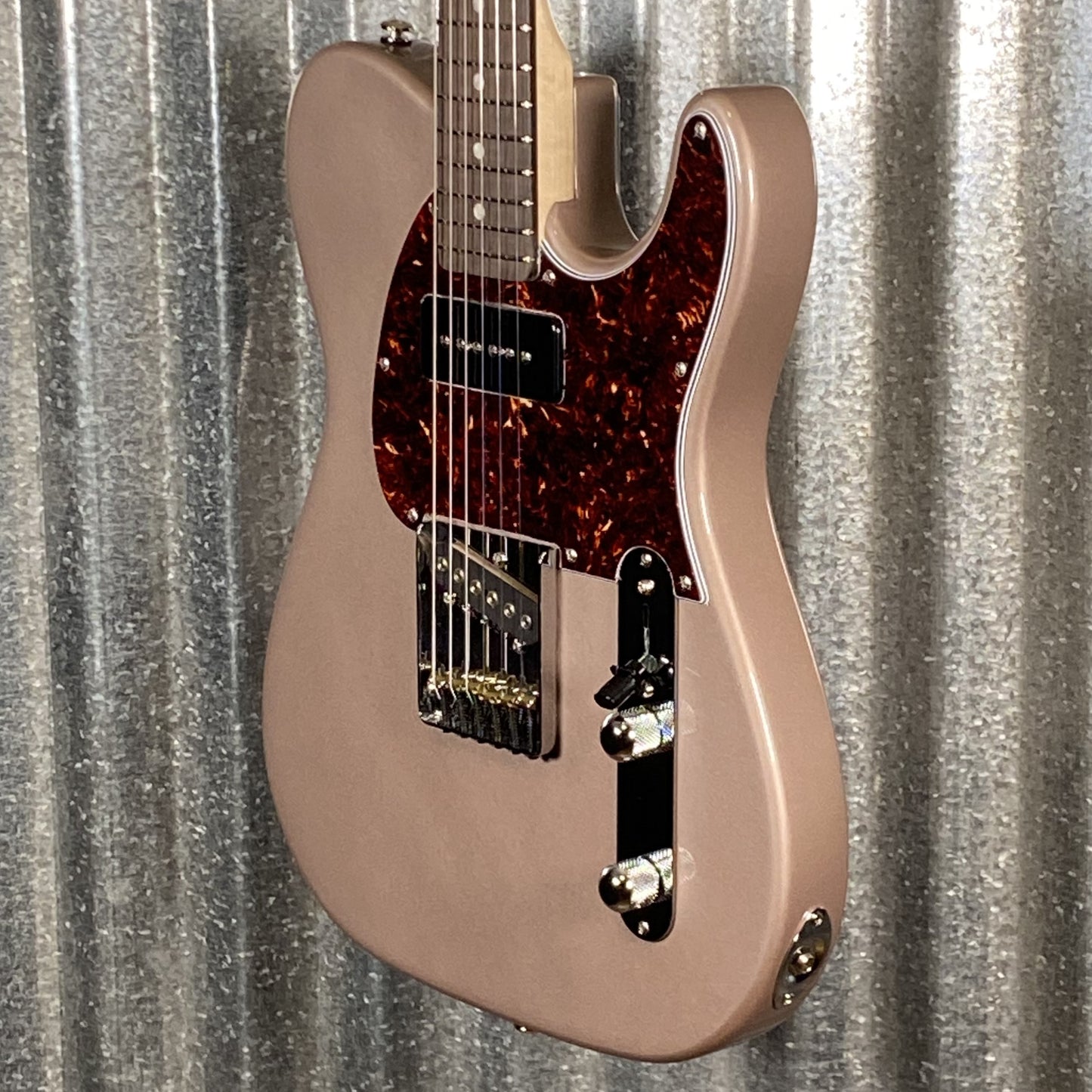 G&L USA Fullerton Deluxe ASAT Classic Bluesboy 90 Shoreline Gold Guitar & Bag #8059 Used