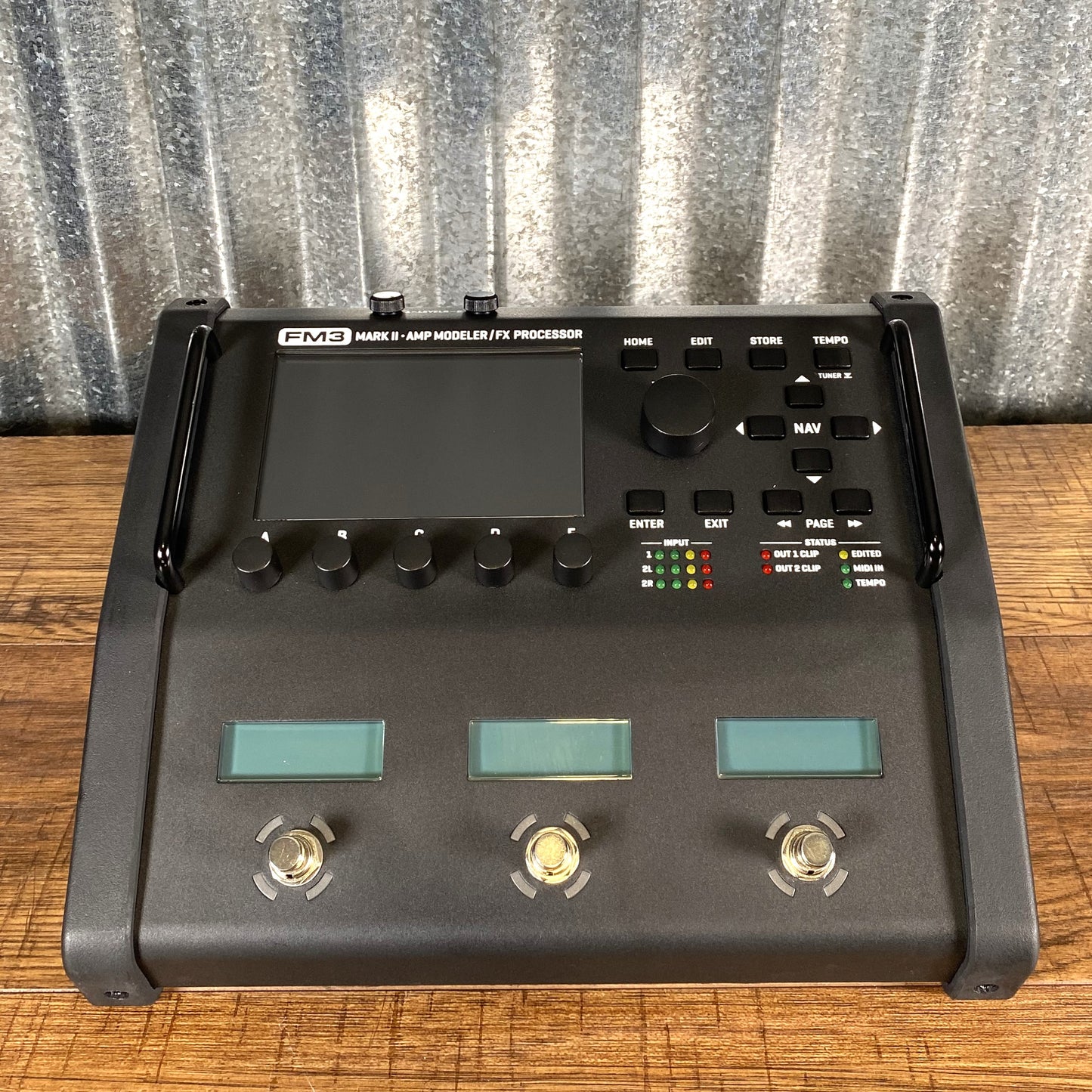Fractal Audio FM3 MKII Turbo Multi Effect Guitar & Bass Pedal Used