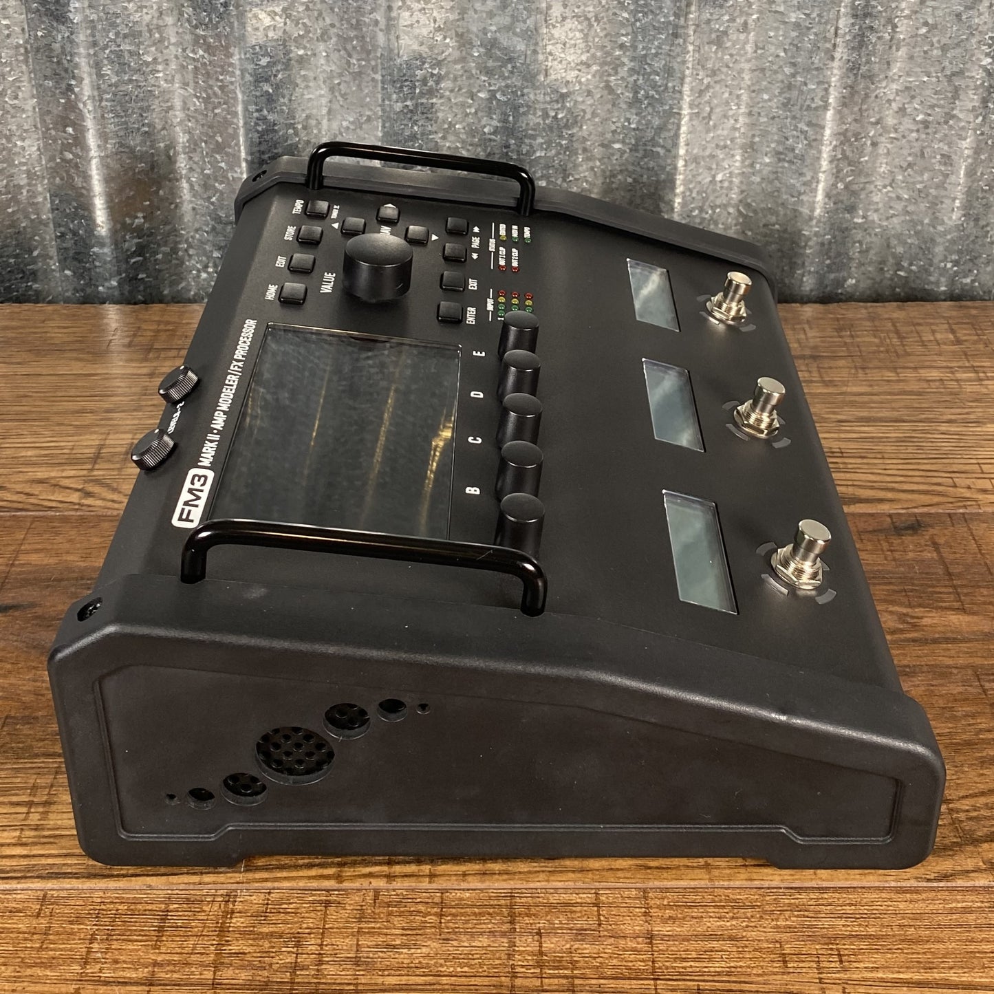 Fractal Audio FM3 MKII Turbo Multi Effect Guitar & Bass Pedal Used