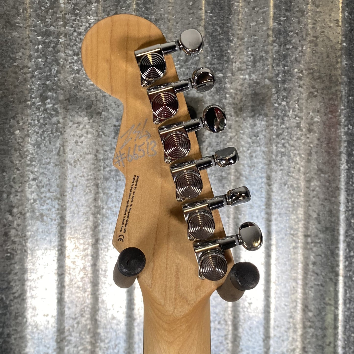 Reverend Descent W Trans White Baritone Guitar #66513