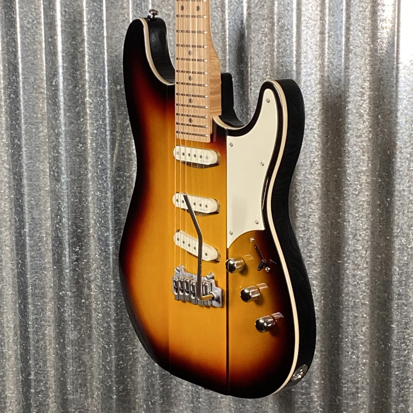 Reverend Greg Koch Gristle ST 3 Tone Sunburst Guitar #65284