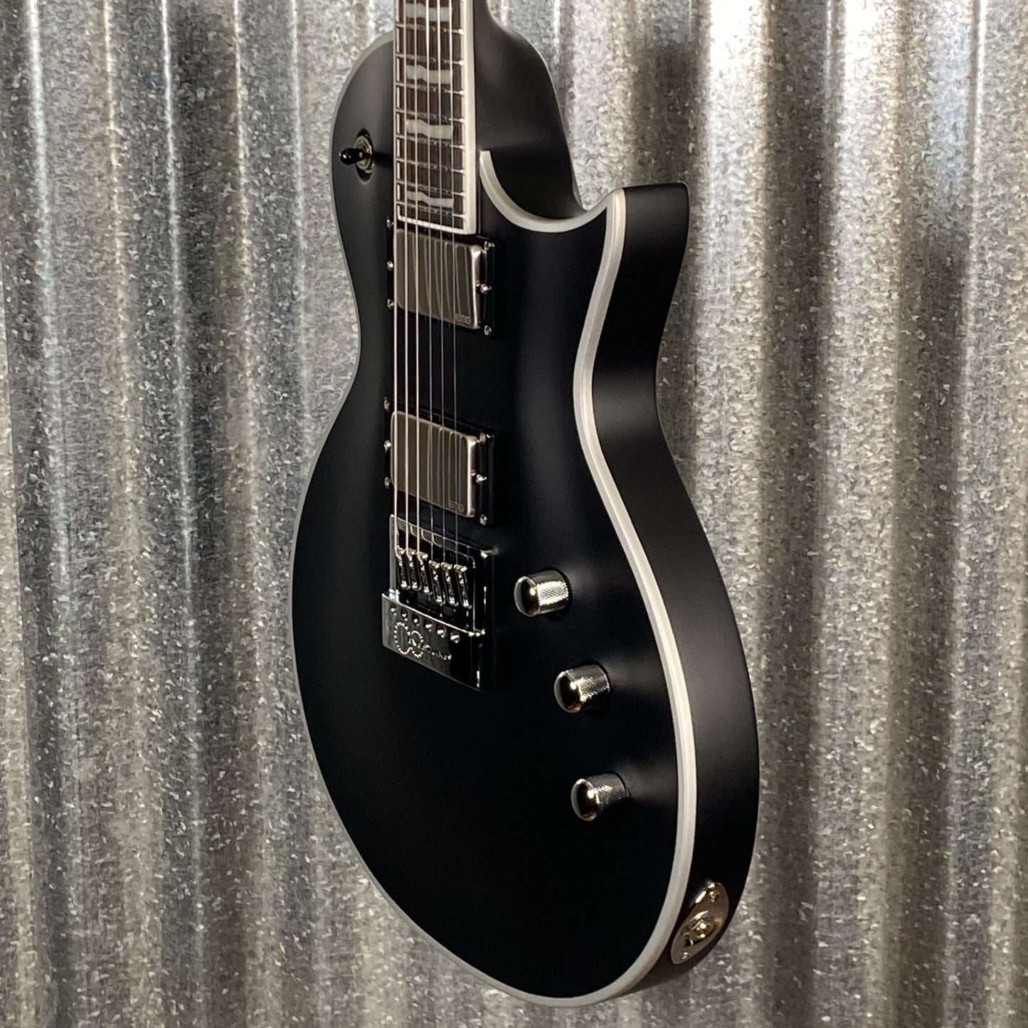 ESP LTD EC-1000 Evertune Bold Binding Black Satin Guitar LEC1000ETBBBLKS #0949 Used