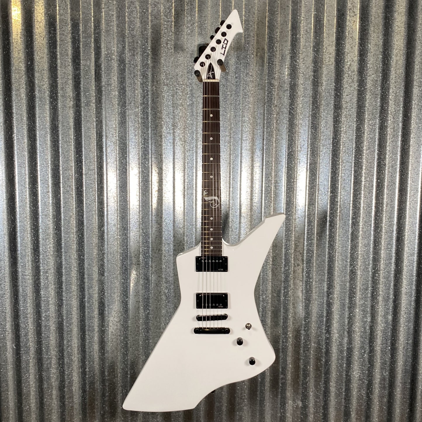 ESP LTD James Hetfield Snakebyte Snow White EMG Guitar & Case LSNAKEBYTESW #0048 Used