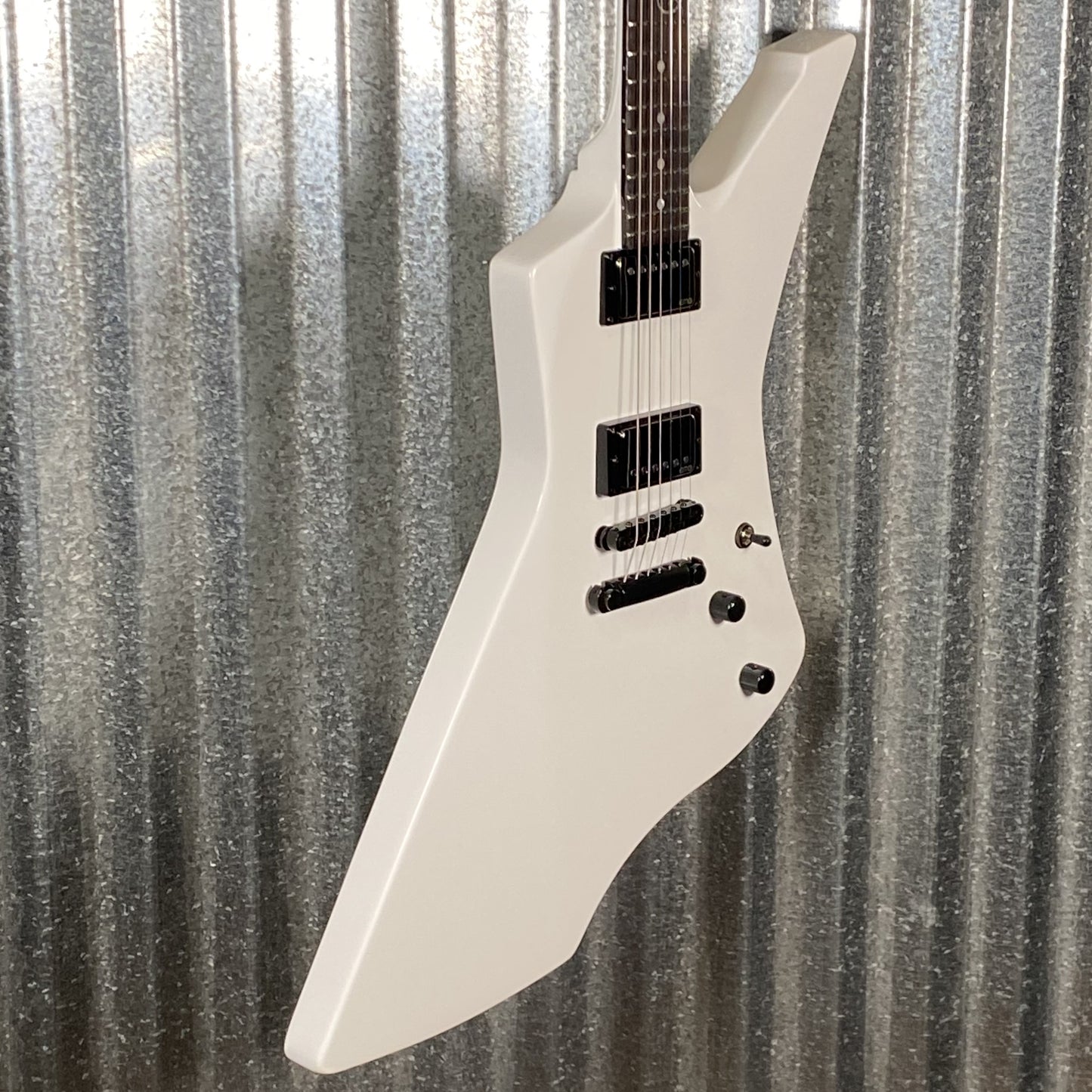 ESP LTD James Hetfield Snakebyte Snow White EMG Guitar & Case LSNAKEBYTESW #0048 Used