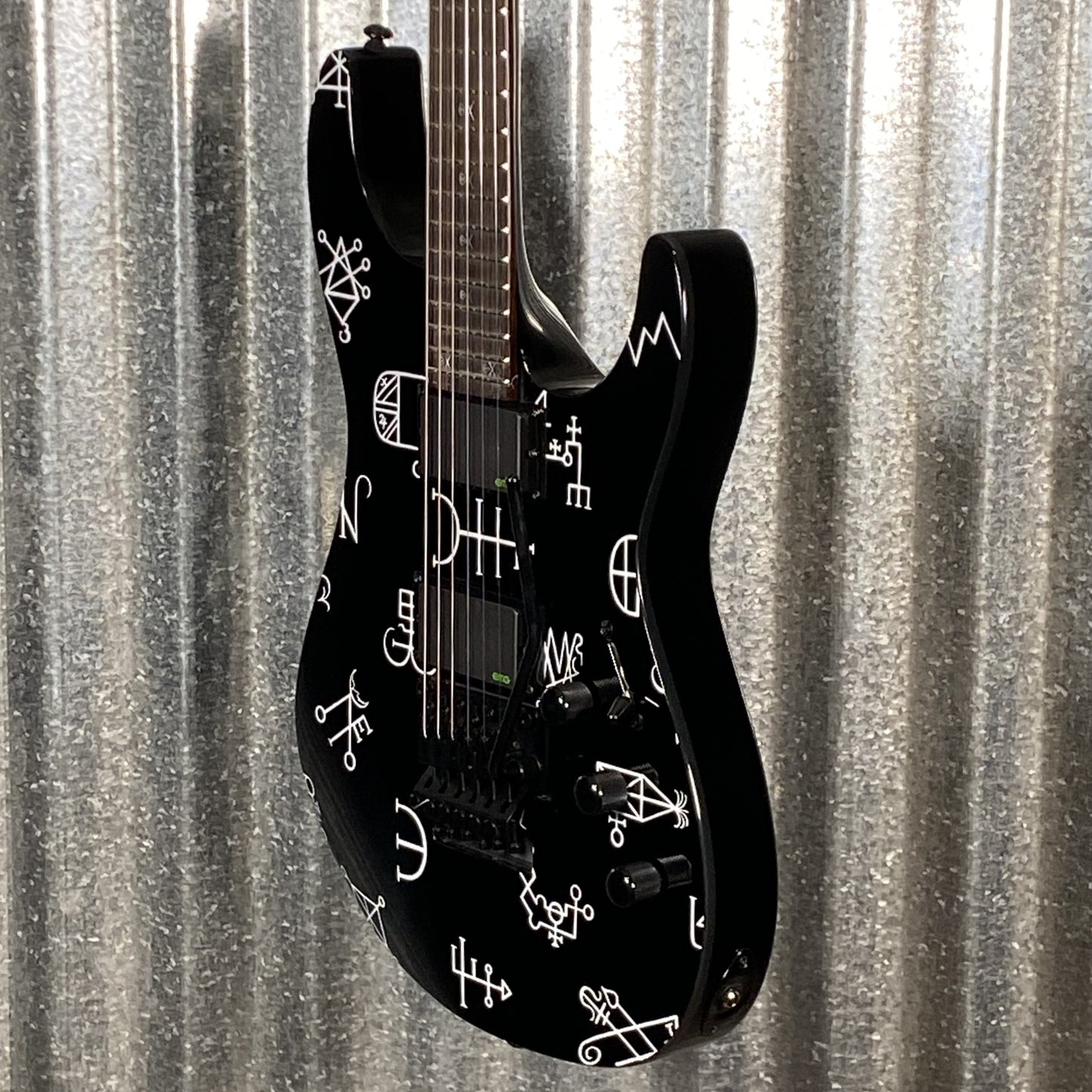 ESP LTD Demonology KIRK HAMMETT Guitar & Case LKHDEMON #1754 Used