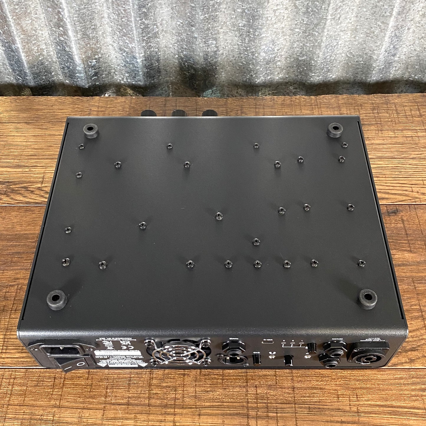 Aguilar Tone Hammer TH500v2 30th Anniversary Gold Edition 500 Watt Gen 2 Bass Amplifier Head