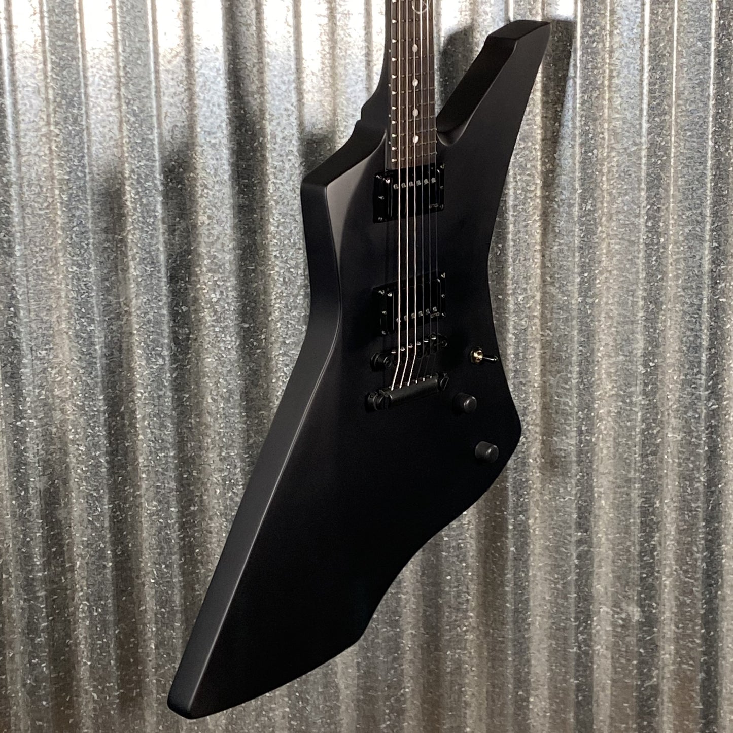 ESP LTD Snakebyte James Hetfield Black Satin EMG Guitar & Case LSNAKEBYTEBLKS #0438 Used