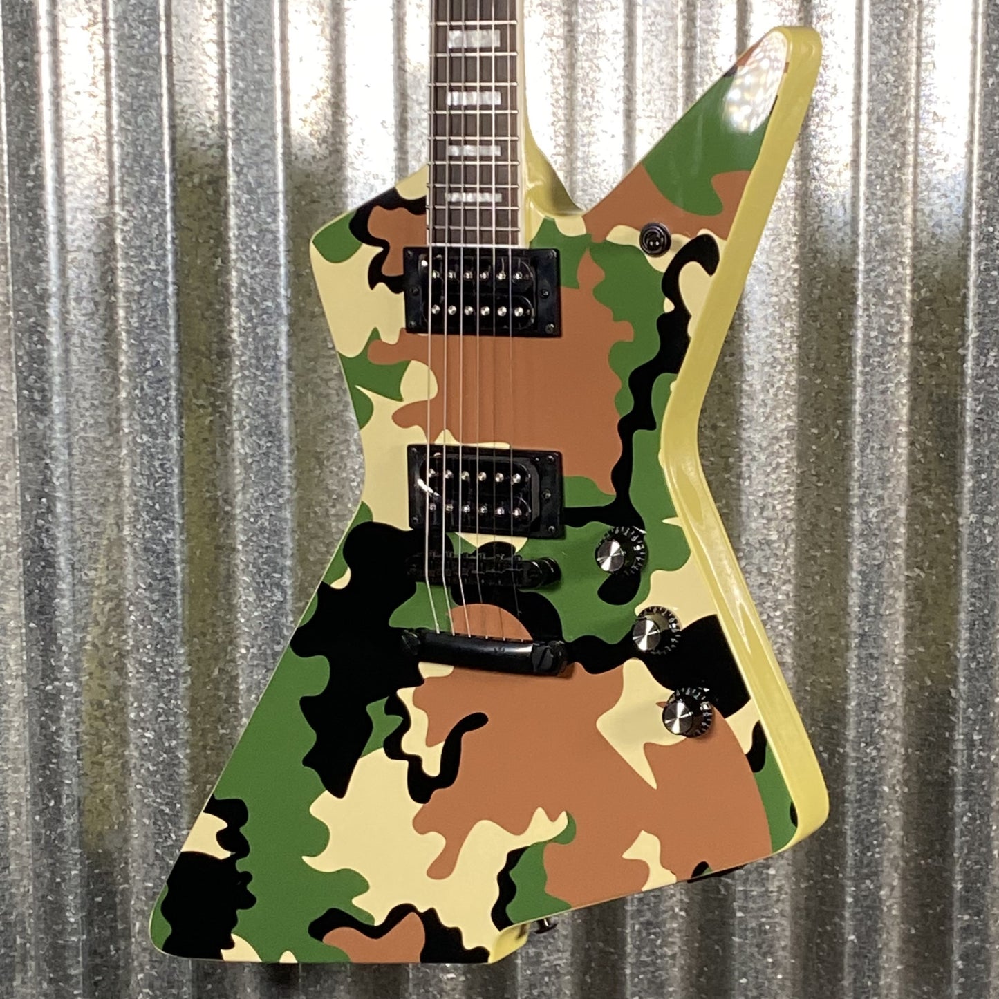 Westcreek Guitars Revenge Explorer Style Camo #0065 Used