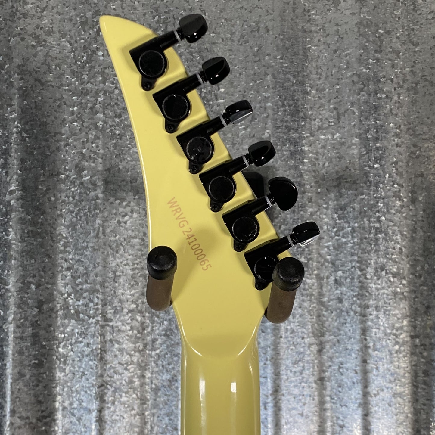Westcreek Guitars Revenge Explorer Style Camo #0065 Used