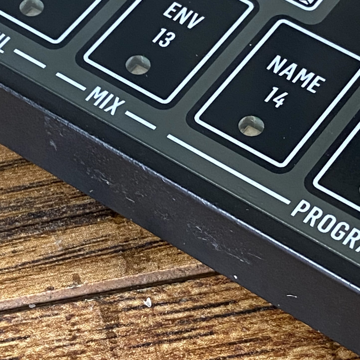 Behringer Pro VS Mini 5 Voice Hybrid Vector Synthesizer Used