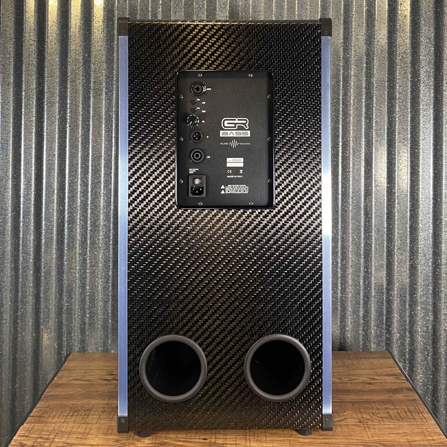 GR Bass AT 212 SLIM 800 ACT 1H Carbon Fiber 2x12 800 Watt 4 Ohm Active Powered Bass Speaker Cabinet