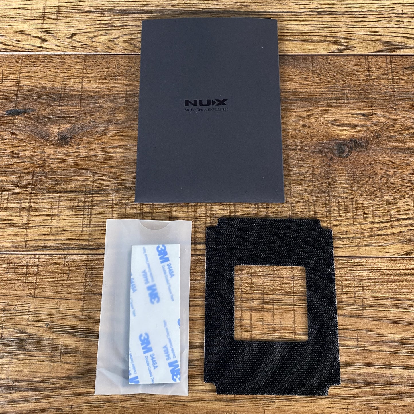 NUX B-8 Rechargeable Wireless Guitar System Effect Loop DI Chromatic Tuner & Boost Demo