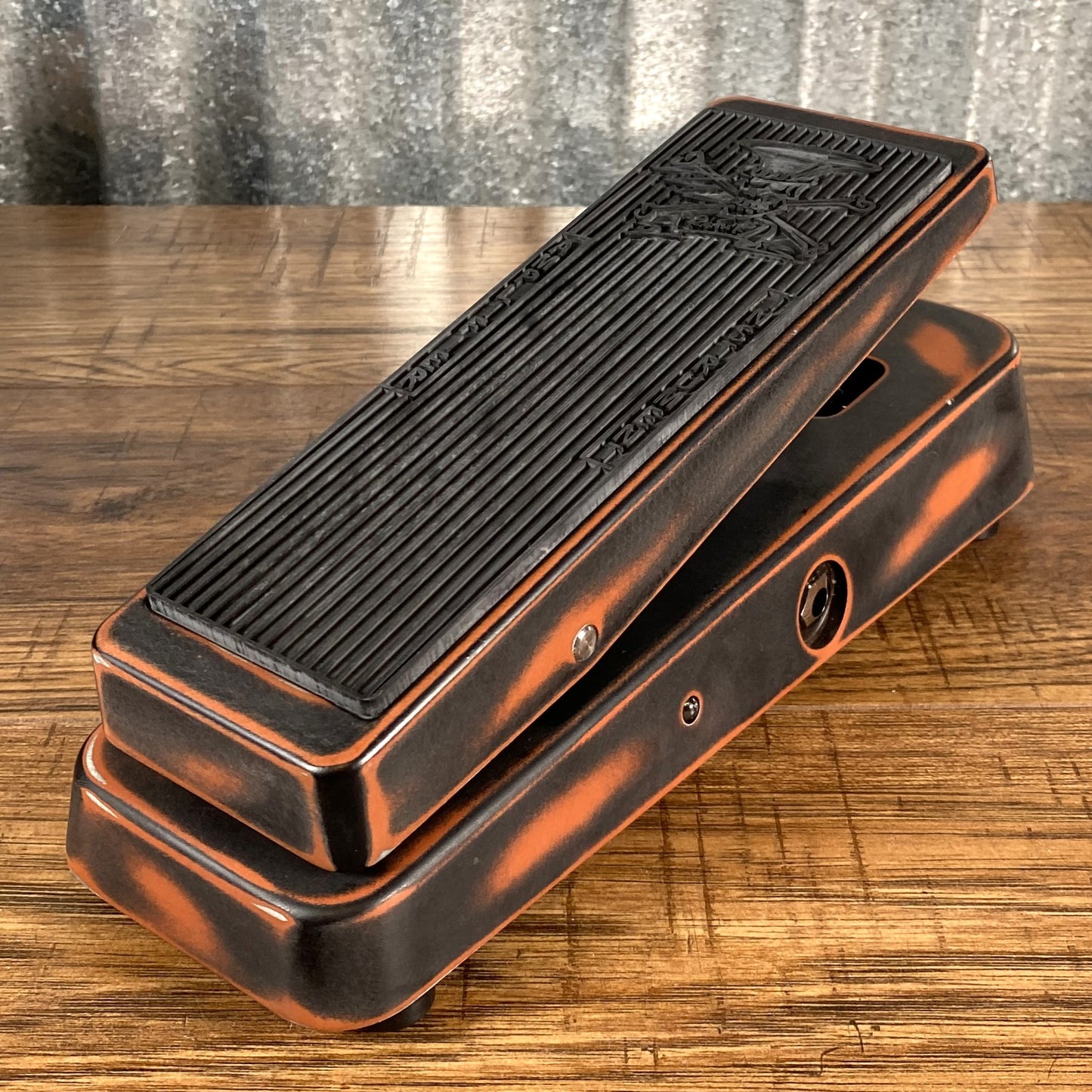 Dunlop SC95 Slash Cry Baby Classic Wah Guitar Effect Pedal Distressed Finish