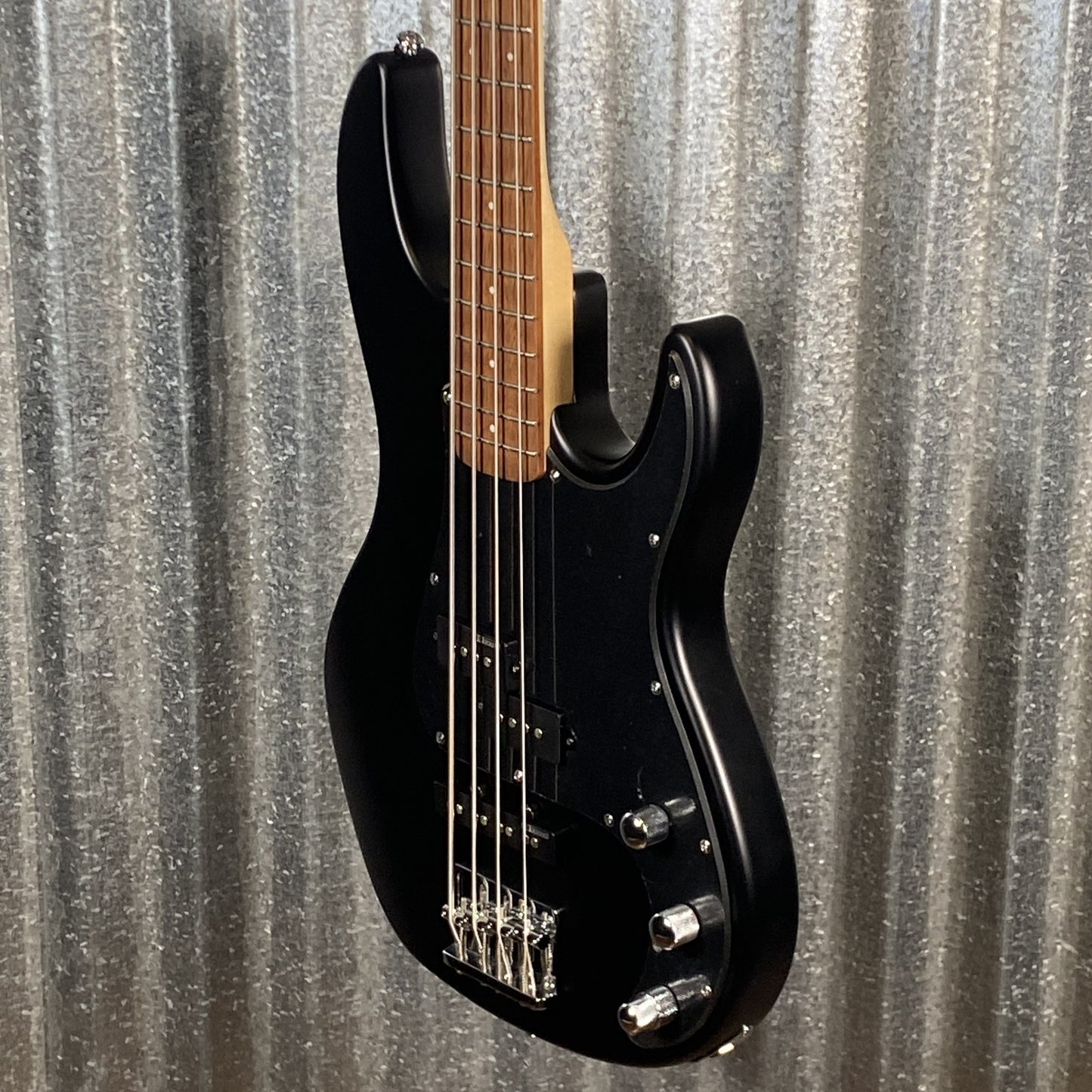 ESP LTD AP-204 Black Satin 4 String Bass LAP204BLKS #0816 Used