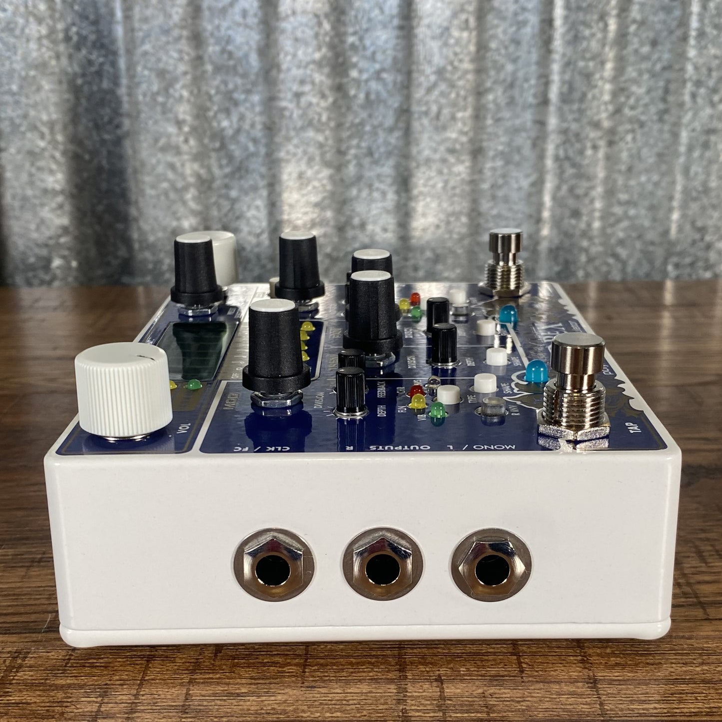 Electro-Harmonix EHX Mod Rex Polyrhythmic Modulator Guitar Synth Effect Pedal