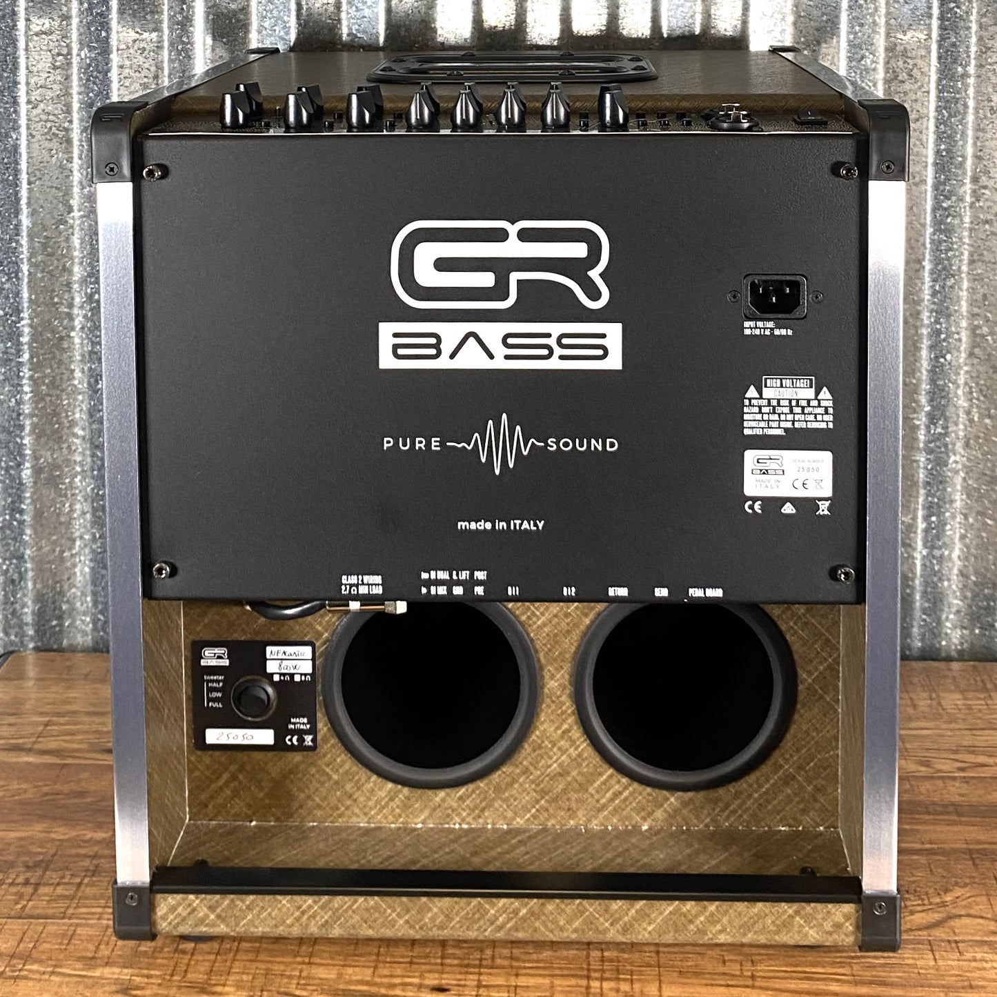 GR Bass NF CUBE ACOUSTIC 2 Channel 1x12 800 Watt Natural Fiber Bass Amplifier Combo