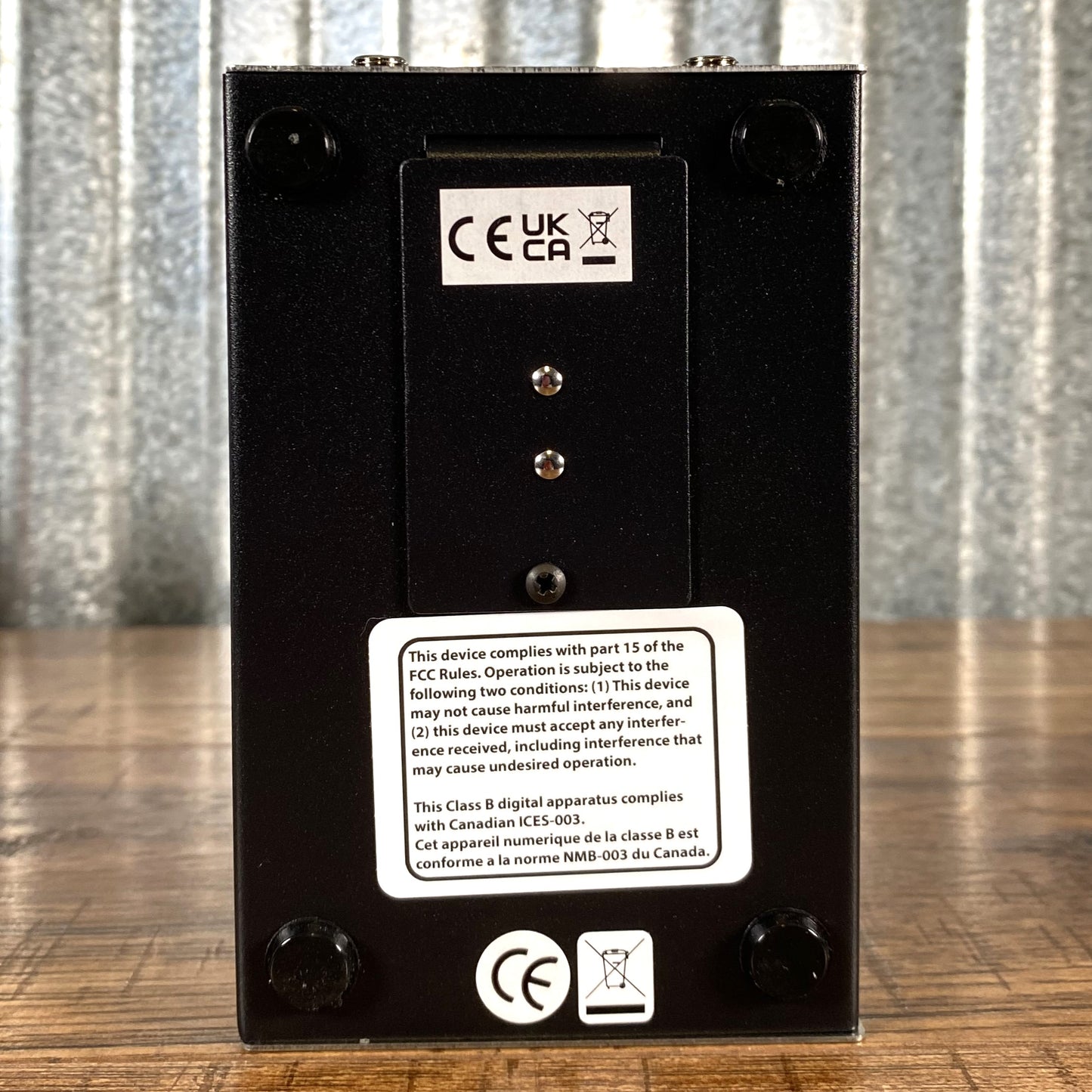 Electro-Harmonix EHX Small Clone Analog Chorus Guitar Effect Pedal