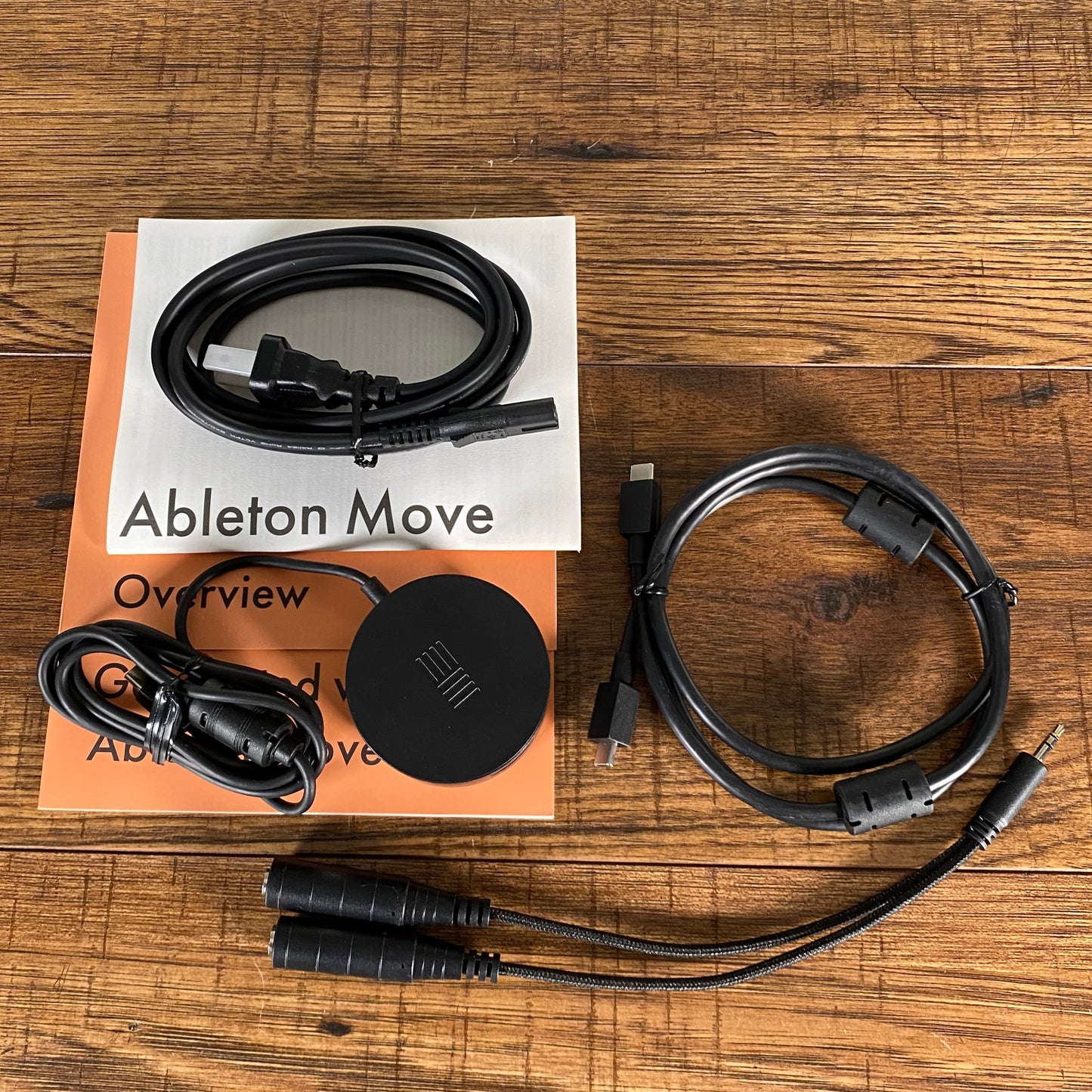 Ableton MOVE 4 Track Sampler Sequencer Drum Machine Used