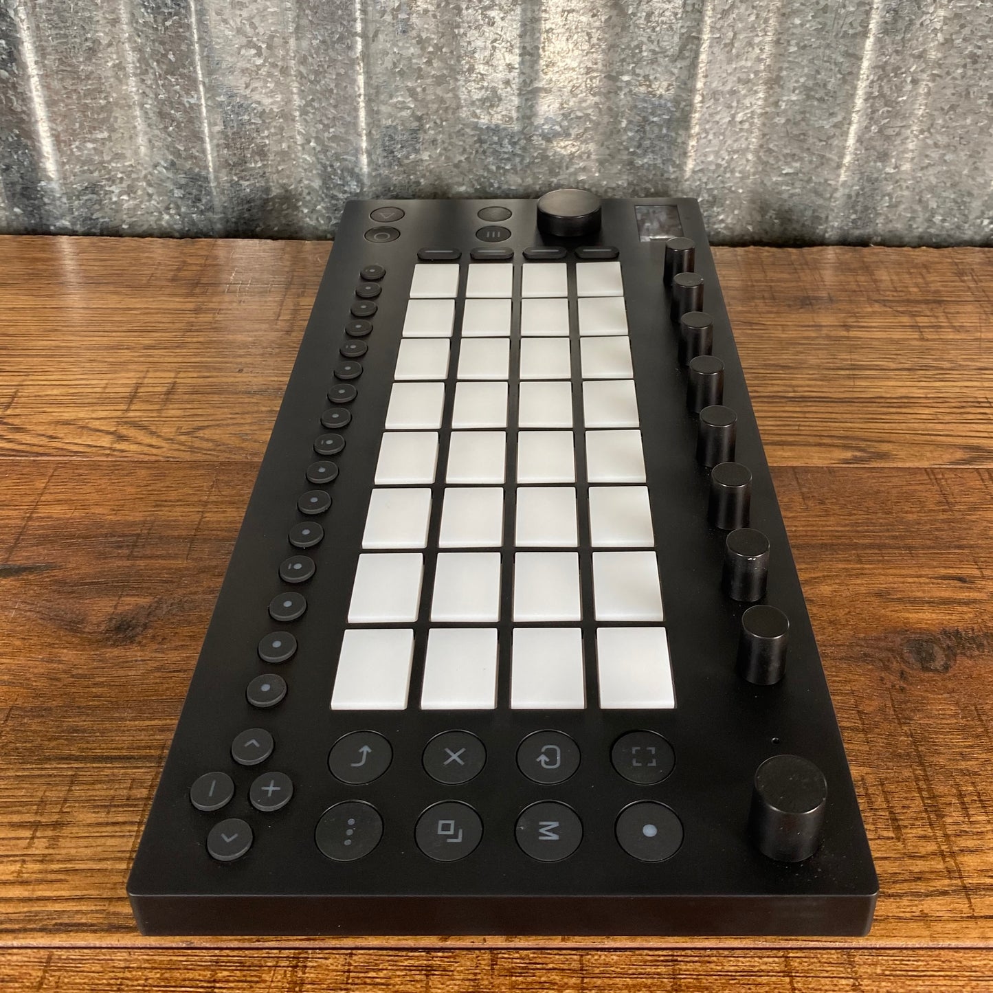 Ableton MOVE 4 Track Sampler Sequencer Drum Machine Used