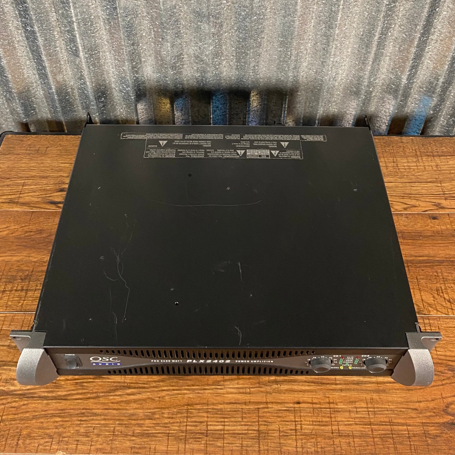 QSC Audio PLX2402 2 Channel 3400 Watt Sound Reinforcement Power Amplifier Used