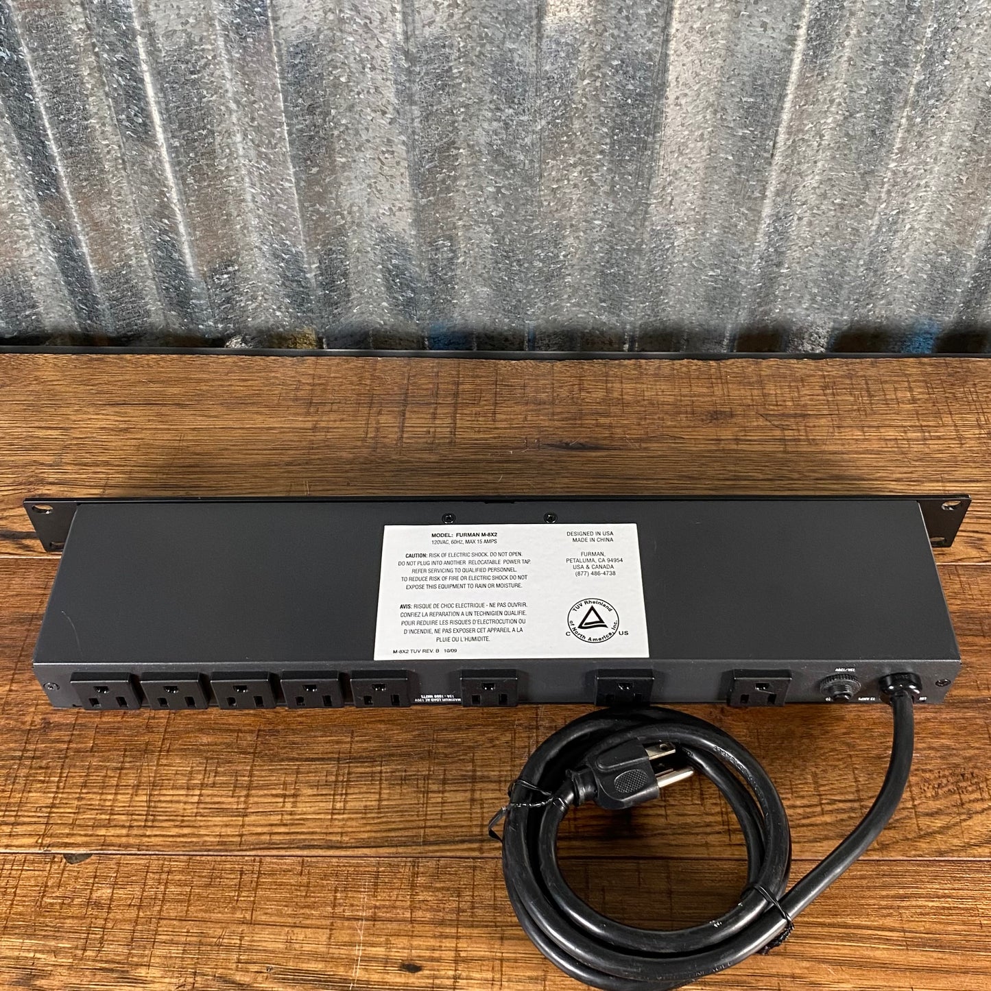 Furman Merrit M-8x2 15A 9 Outlet Rack Mount Power Conditioner Used