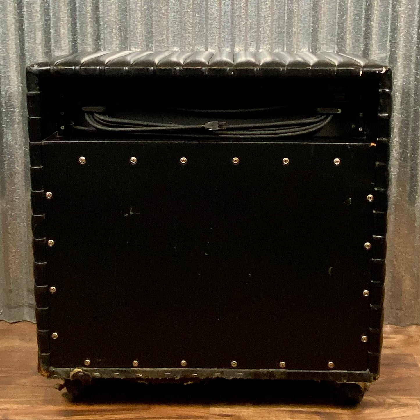 Kustom K100C-6 Tuck and Roll 15" Two Channel 50 Watt Solid State Vintage Guitar Bass Amplifier Combo Black Used
