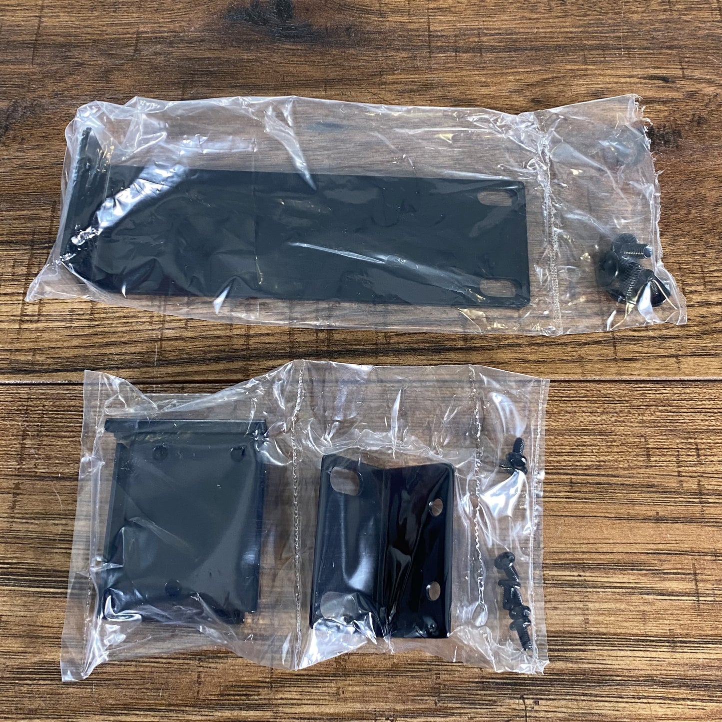 CAD Audio WX1610G Stageselect UHF Wireless Headset Lav Guitar Body Pack System Open Box