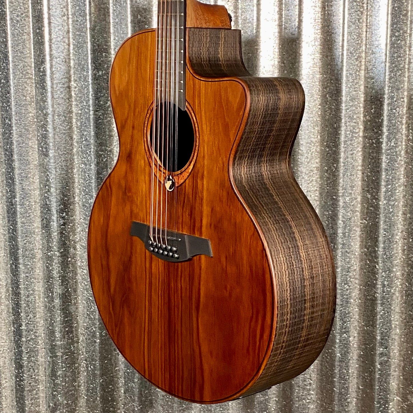 LAG Guitars SAUVAGE-J12CE Natural Jumbo Cutaway 12 String Acoustic Electric Guitar & Bag #1768