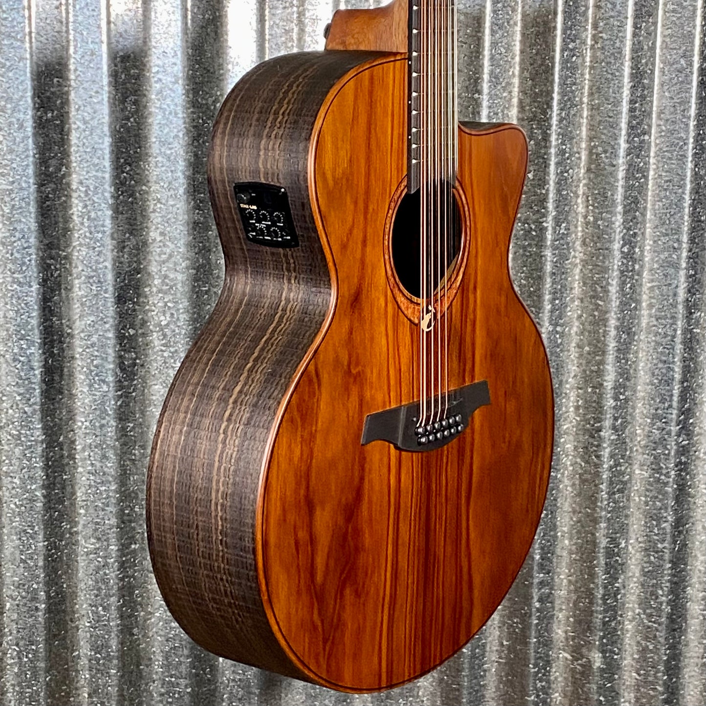 LAG Guitars SAUVAGE-J12CE Natural Jumbo Cutaway 12 String Acoustic Electric Guitar & Bag #1768