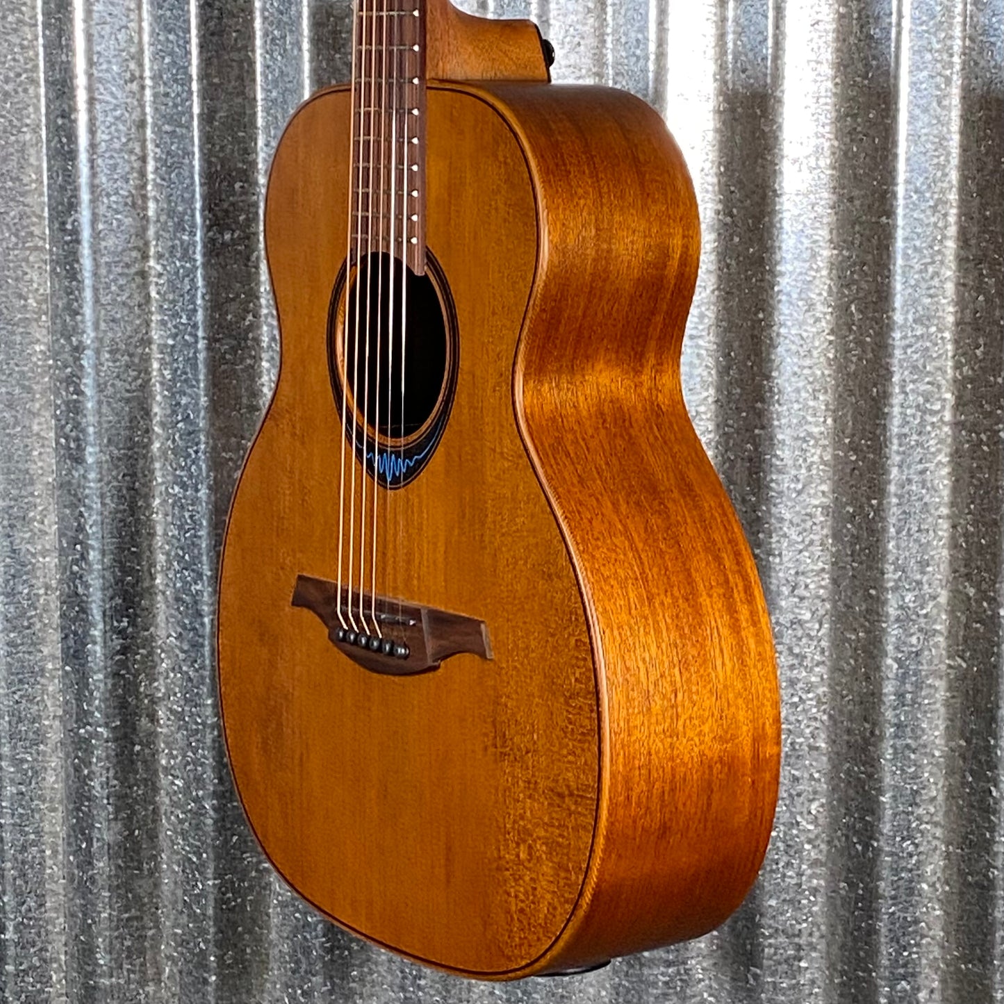 LAG Guitars TBW1TE-BRW Vintage Brown Travel Acoustic Electric Guitar & Bag #1101