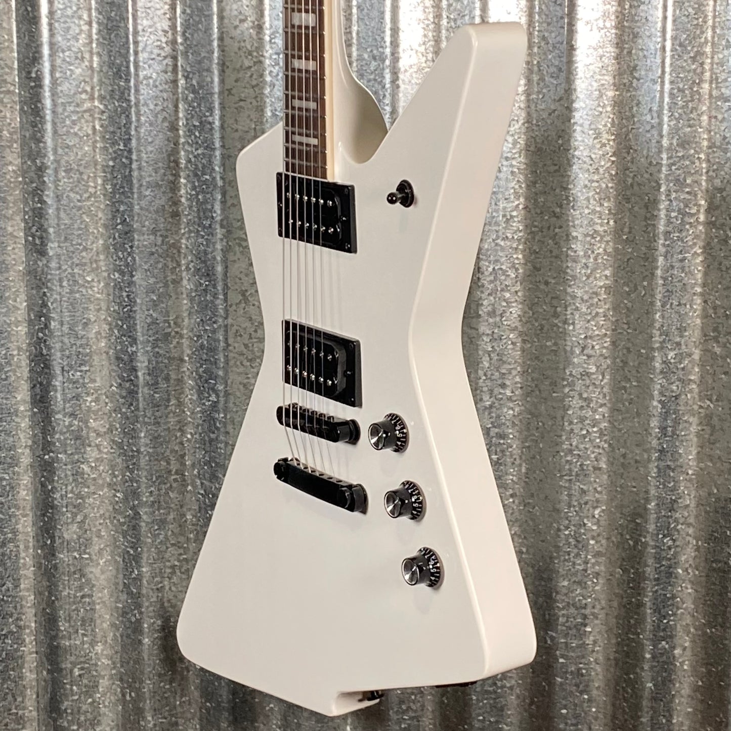 Westcreek Guitars Revenge Explorer Style White #0164 Used