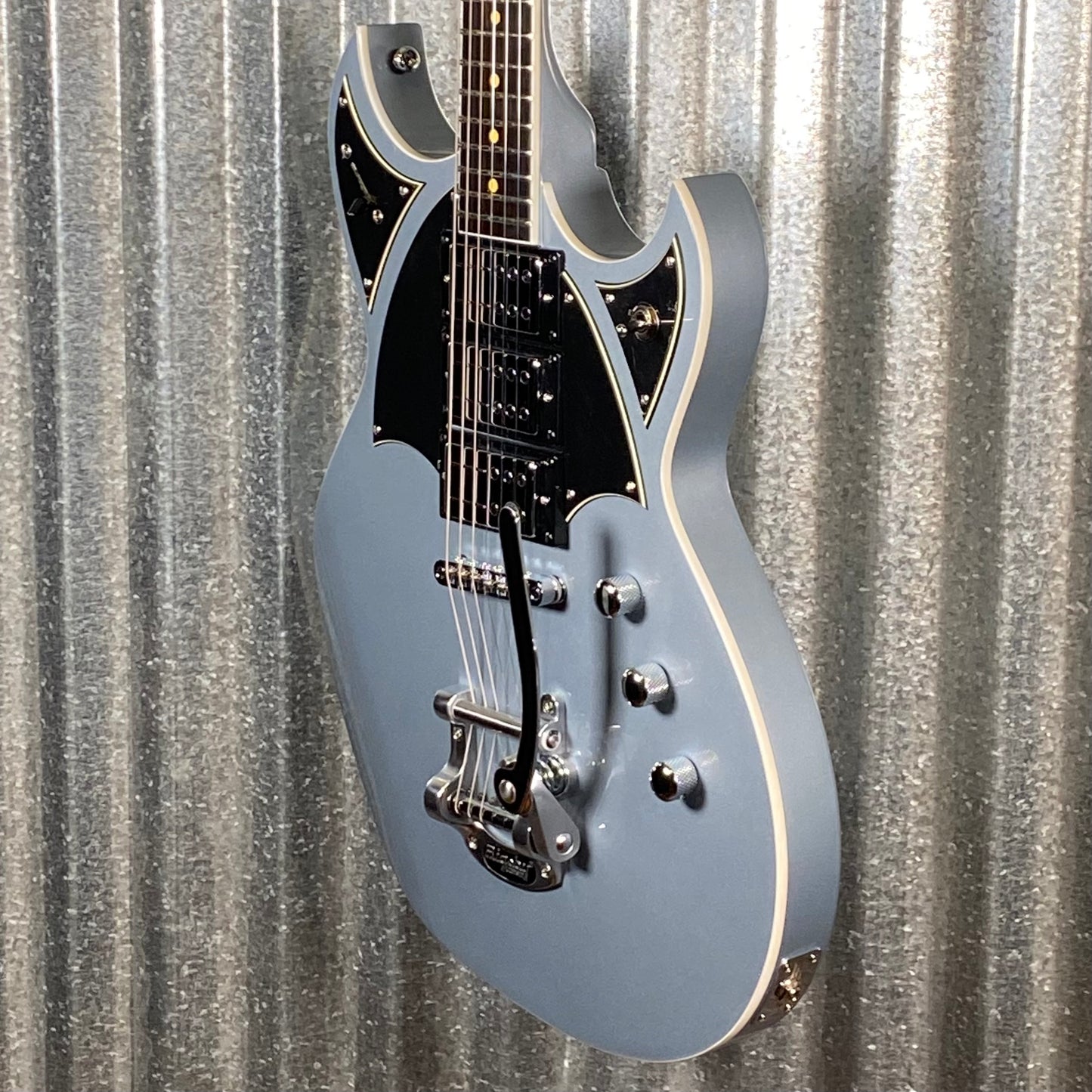 Reverend Reeves Gabrels Spacehawk Supreme Metallic Silver Freeze Semi Hollow Guitar #68177
