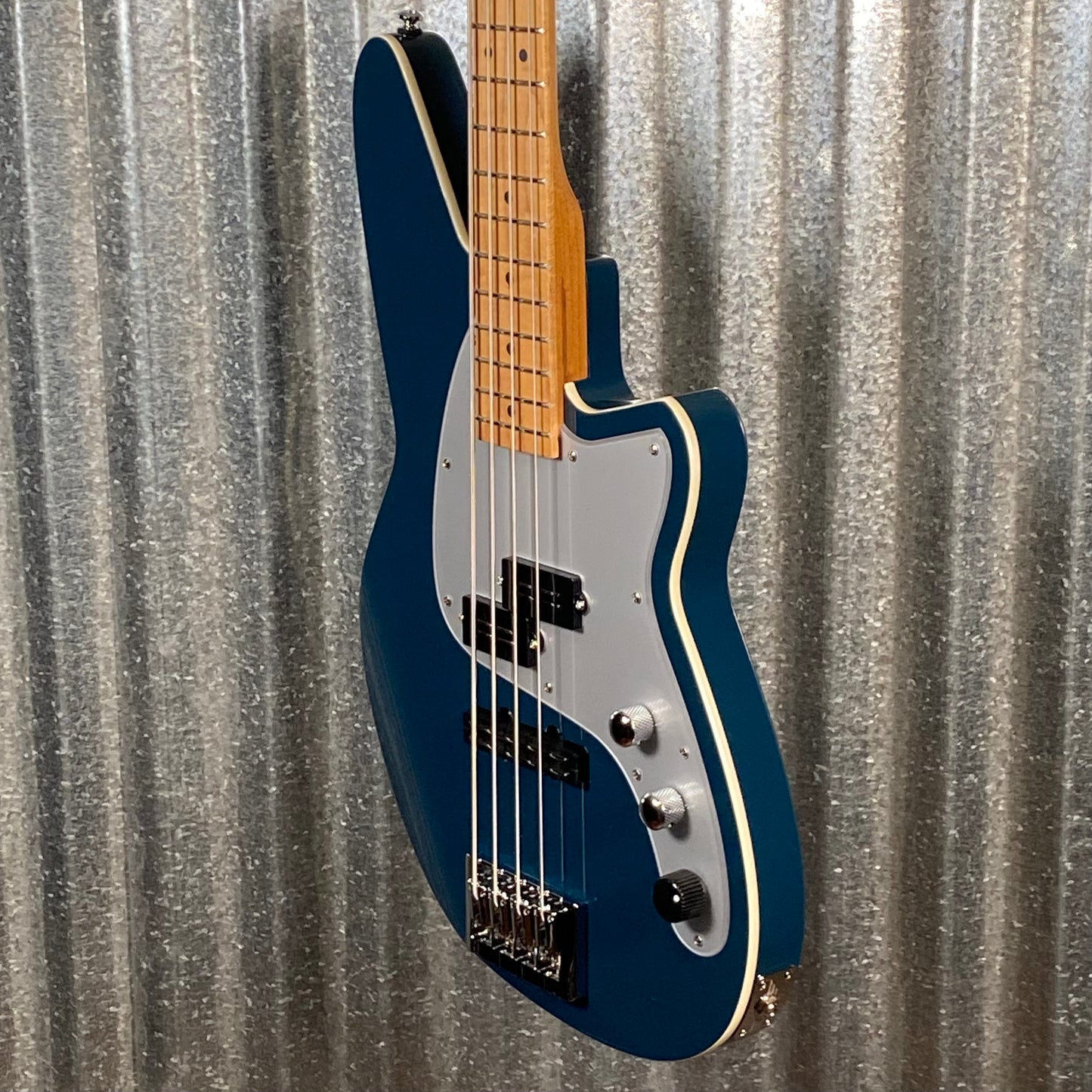 Reverend Decision P High Tide Blue 4 String Bass #68348