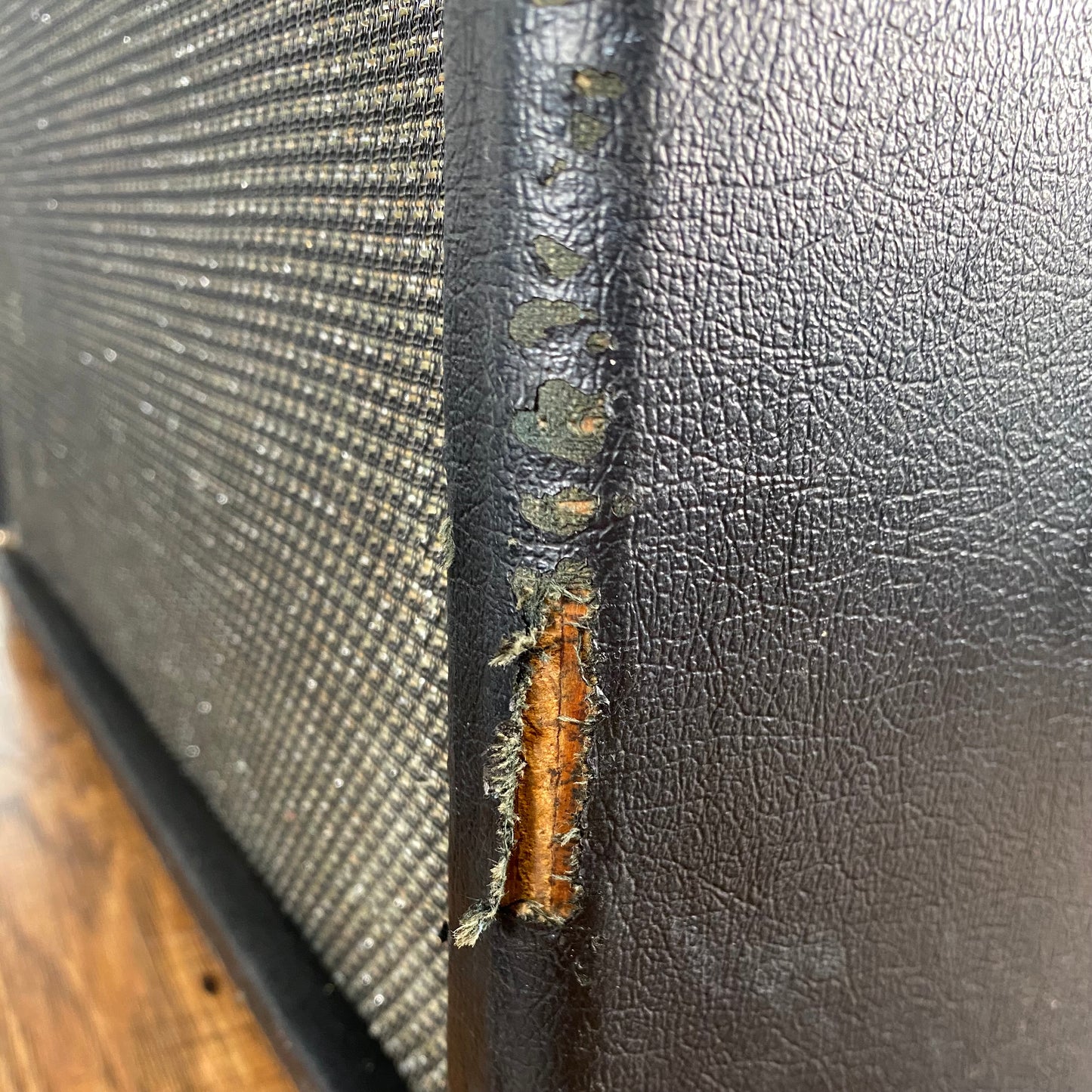 Ampeg GU-12 12" 12 Watt All Tube Guitar Amplifier Combo 1970's Used