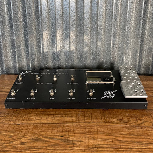 Fender Mustang Floor Guitar Multi Effect Pedal Used