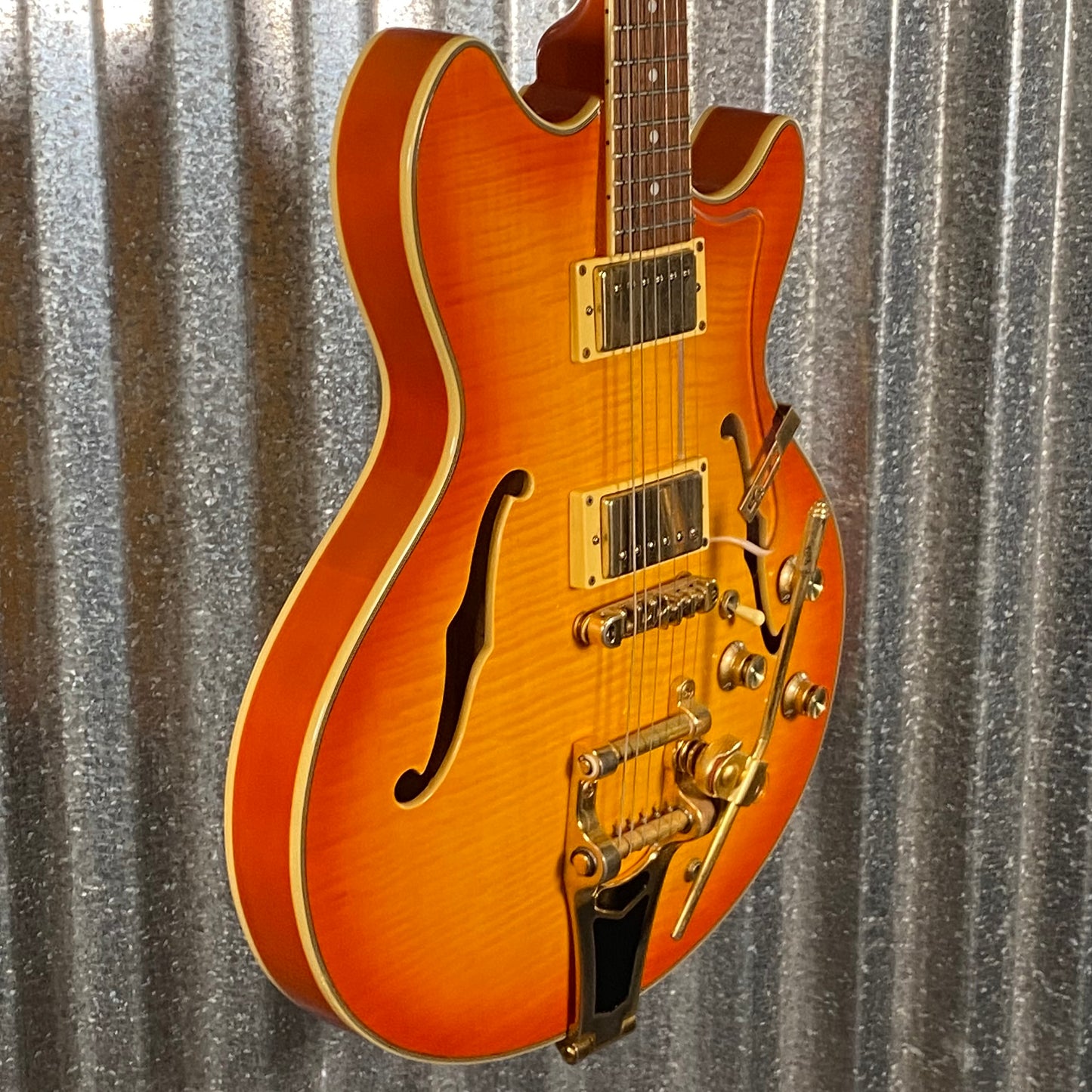 Jay Turser Cleopatra Flame Top Amber Burst Semi Hollow Guitar Used