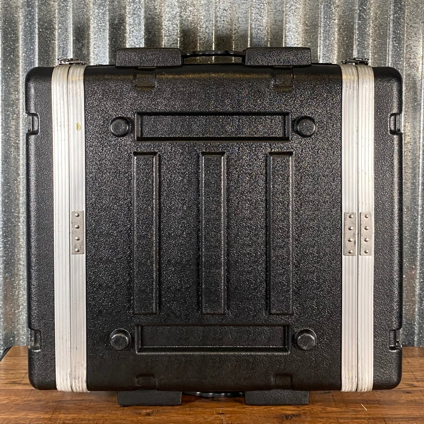 MBT 1902 2 Space Molded ABS Rack Case Used